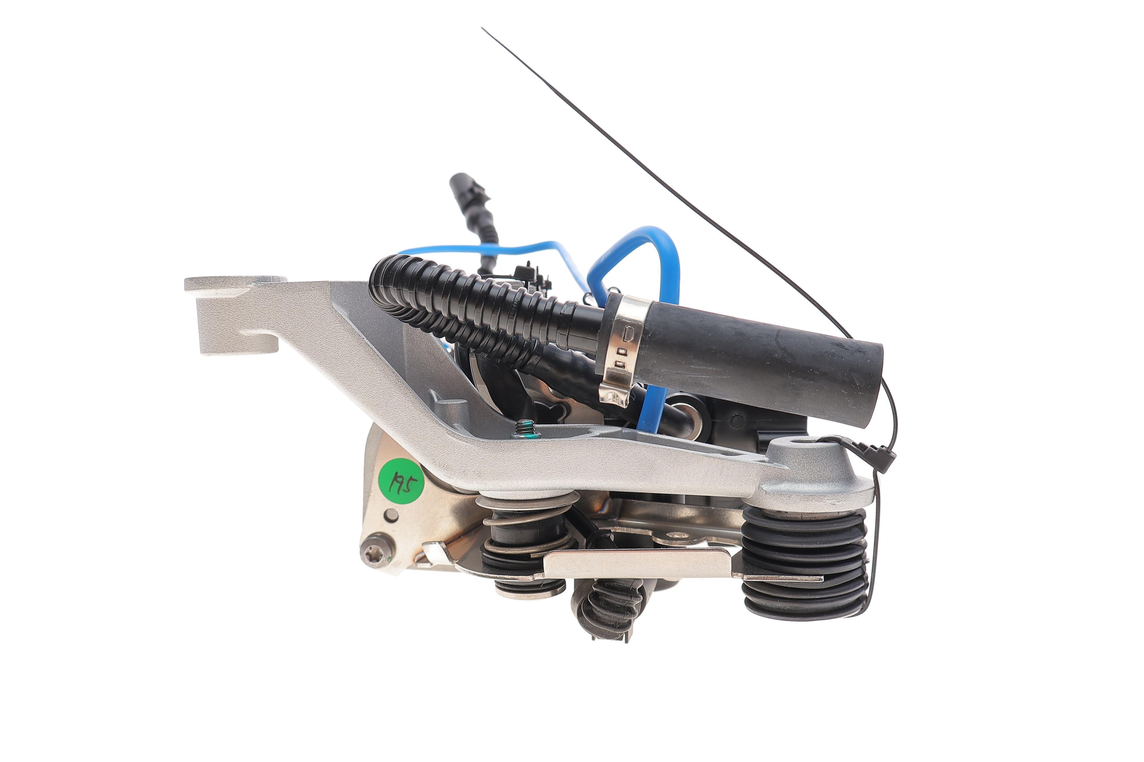 Компресор пневмосистеми Audi Q7/VW Touareg 02-15