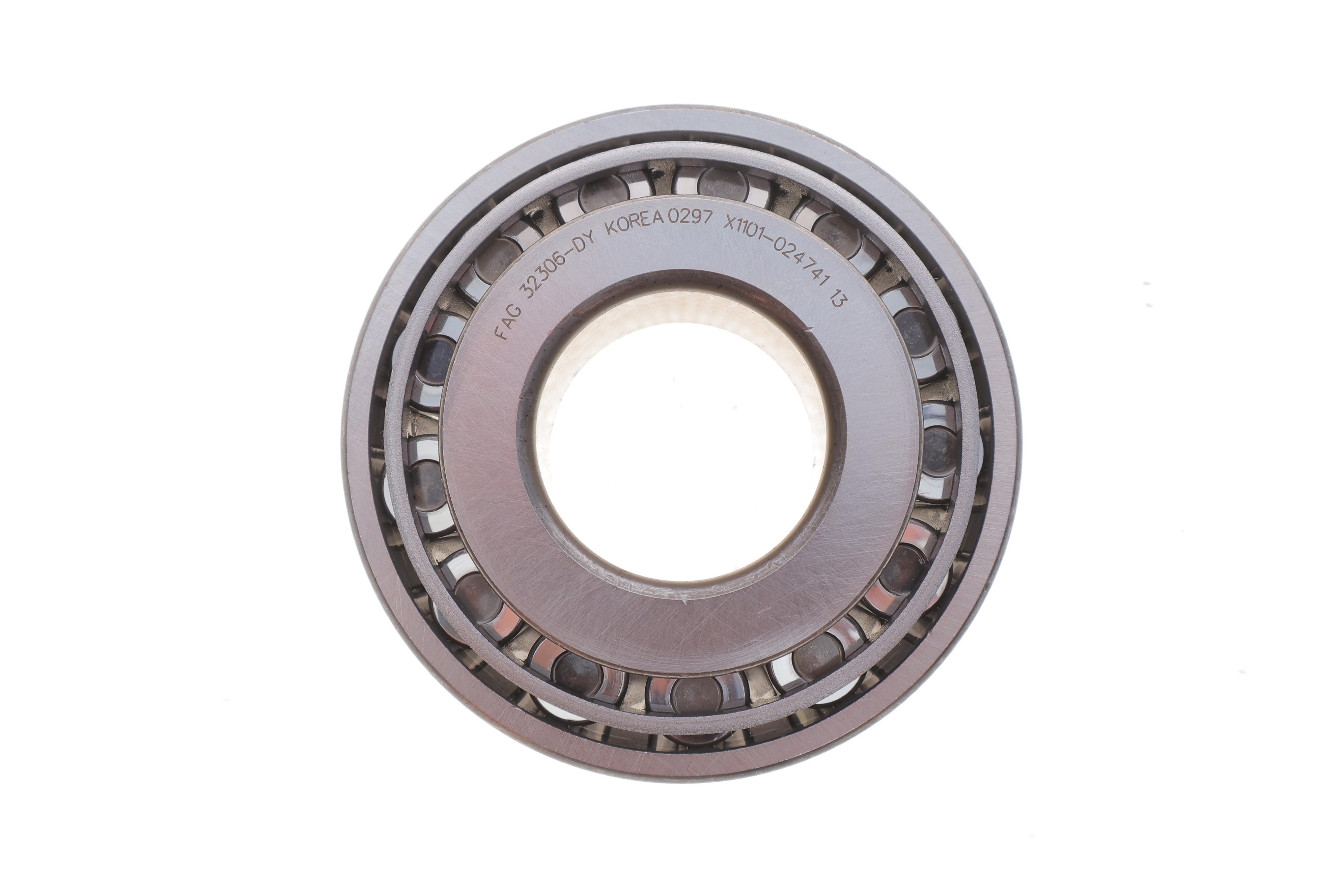 Підшипник маточини (передньої) MB 814-815 (30x72x29) (внешний)