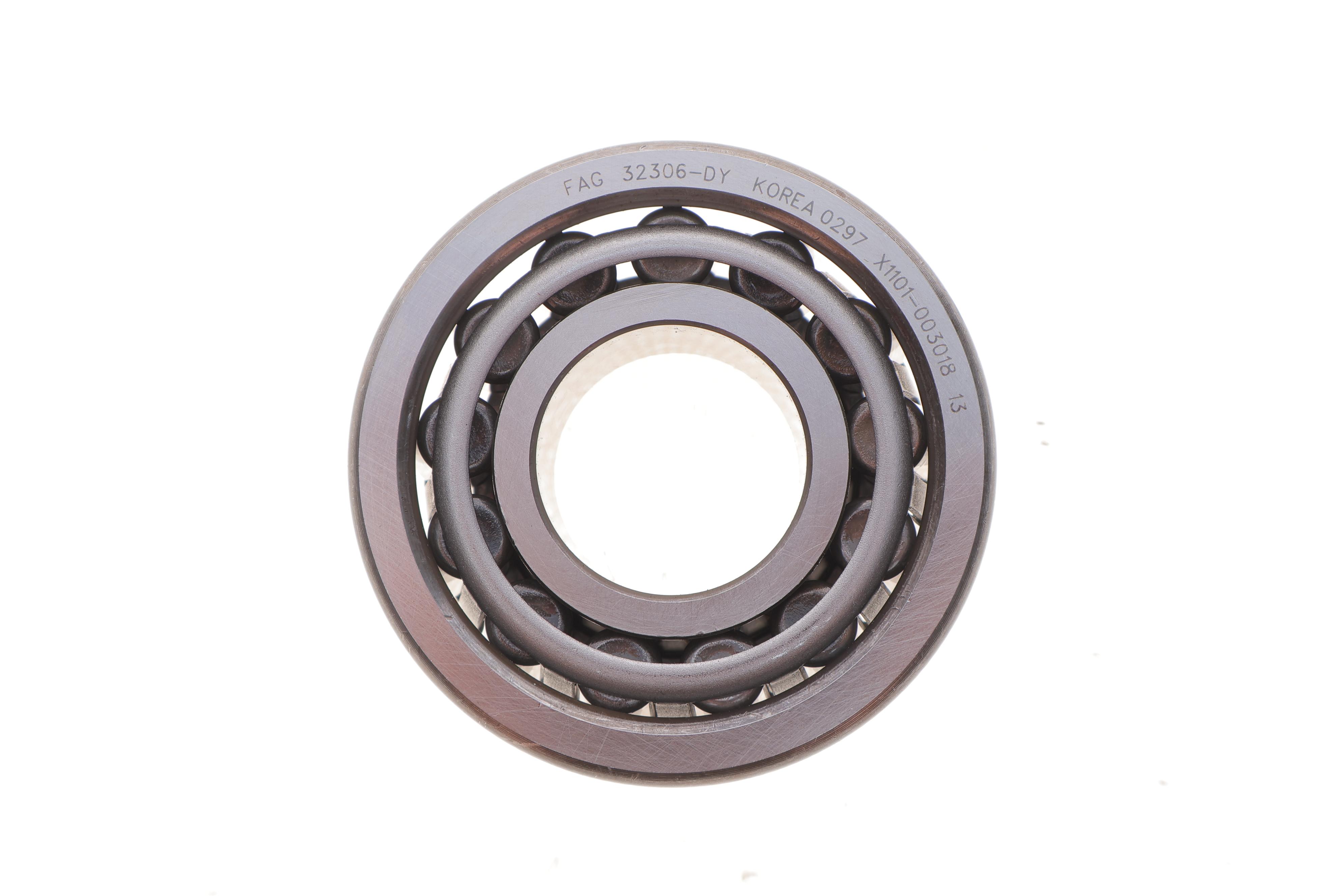 Підшипник маточини (передньої) MB 814-815 (30x72x29) (внешний)