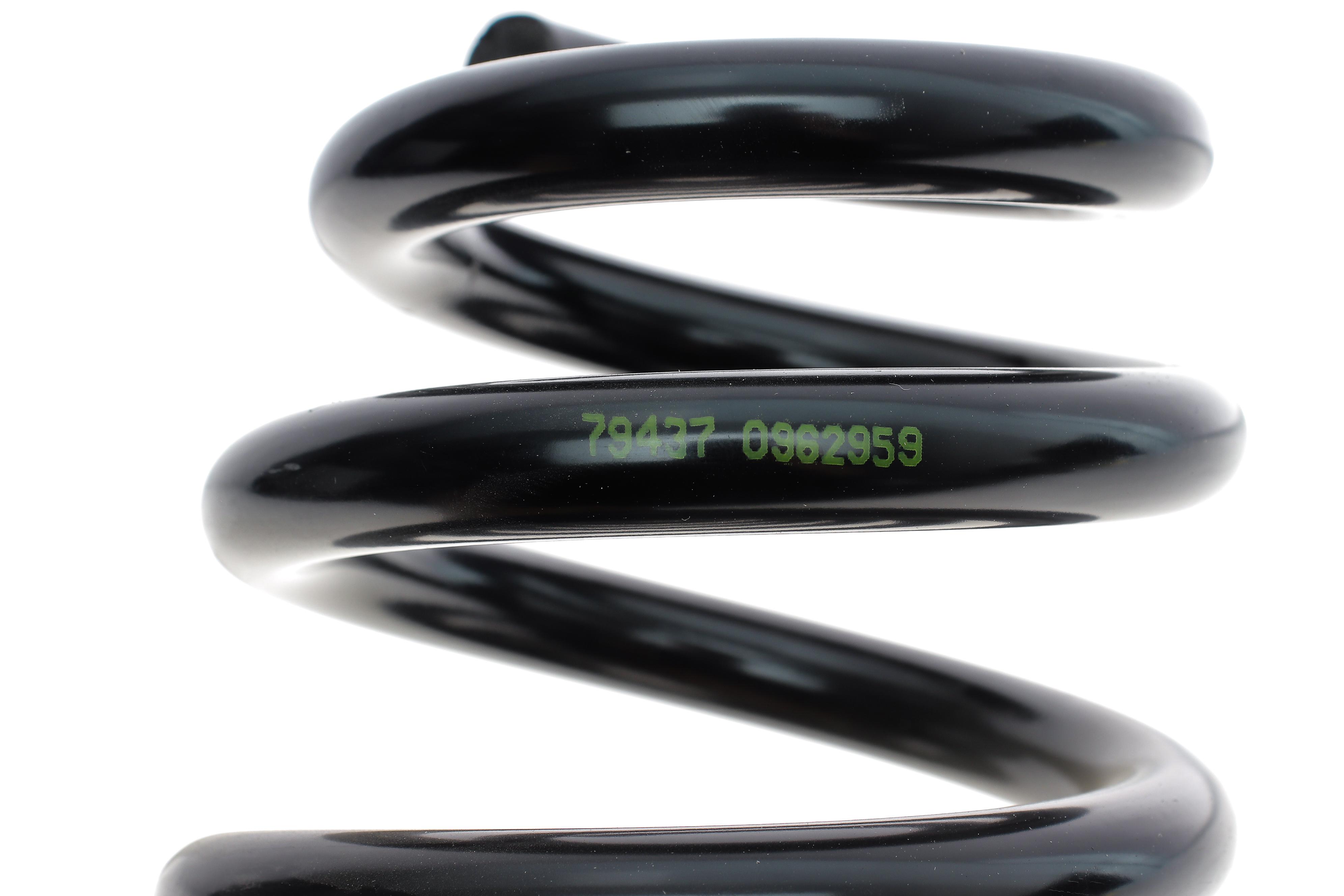 Пружина (задня) Suzuki Grand Vitara II 1.6/1.9DDiS/2.0/2.4 05- (всюдихід) (повноприв.) (5 дверей)