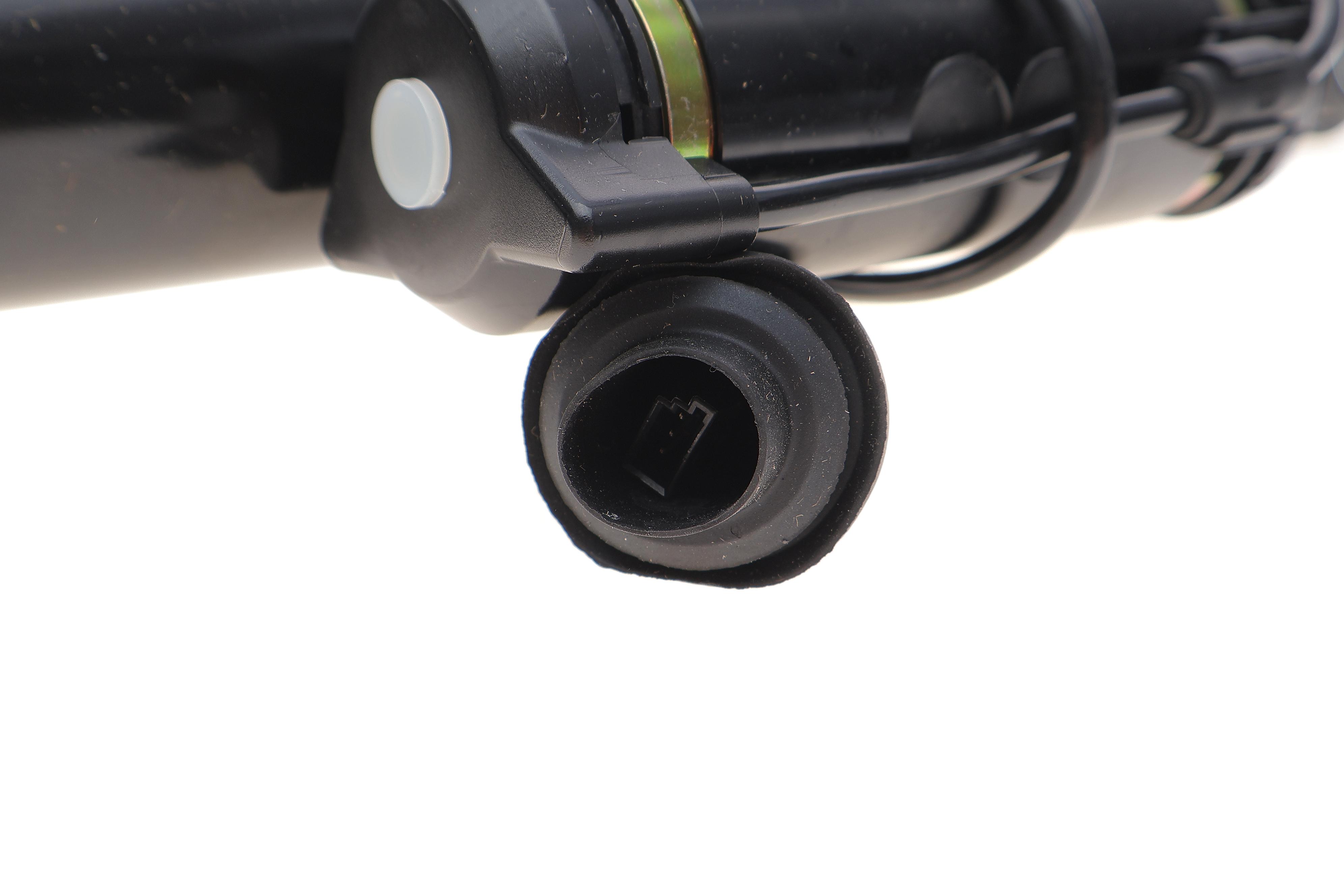 Амортизатор (задній) MB S-class (W220) 98-05 (Airmatic DC)