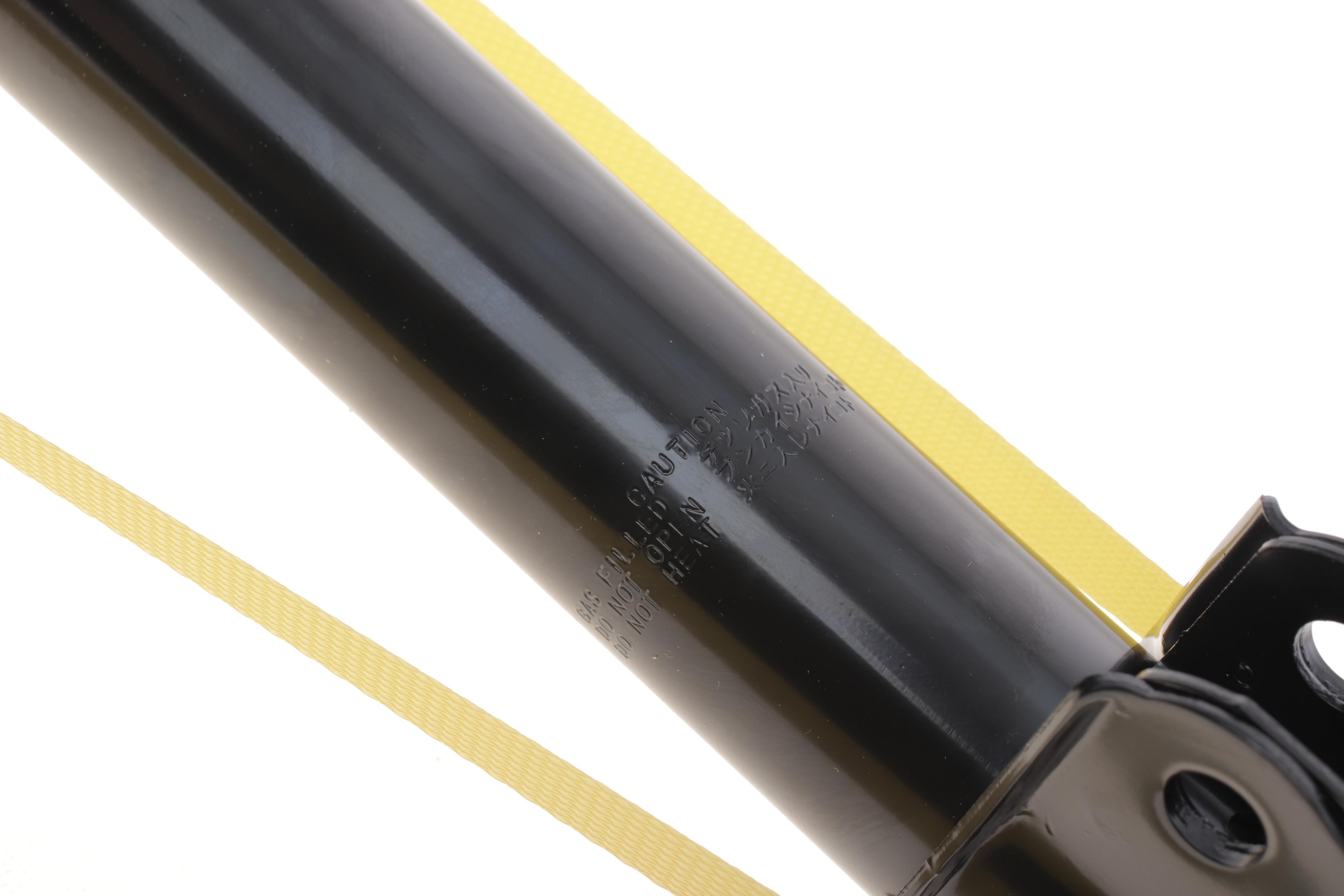 Амортизатор (задній) Subaru Forester 02-08 (R)