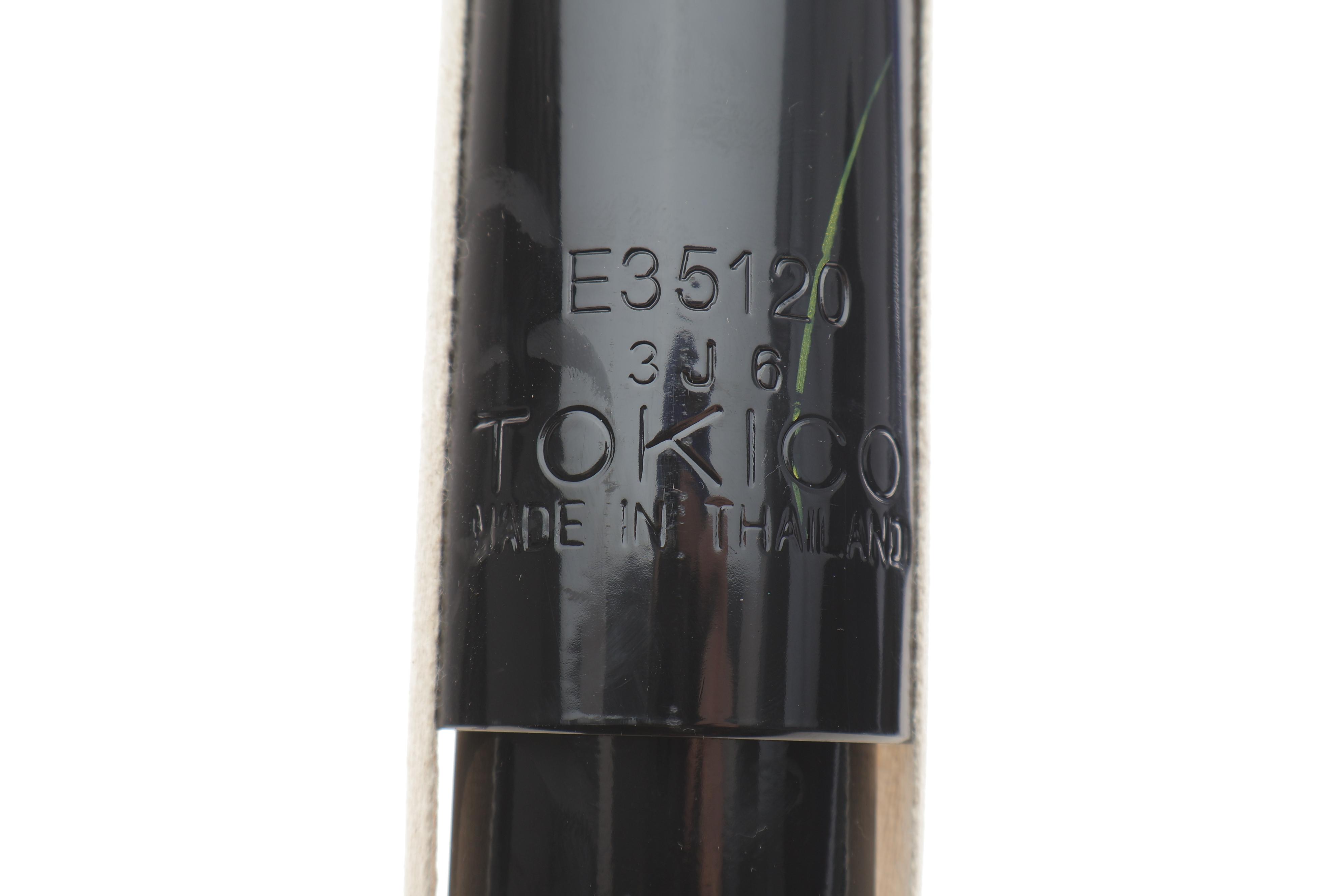 Амортизатор (задній) Mitsubishi Pajero Sport 08-