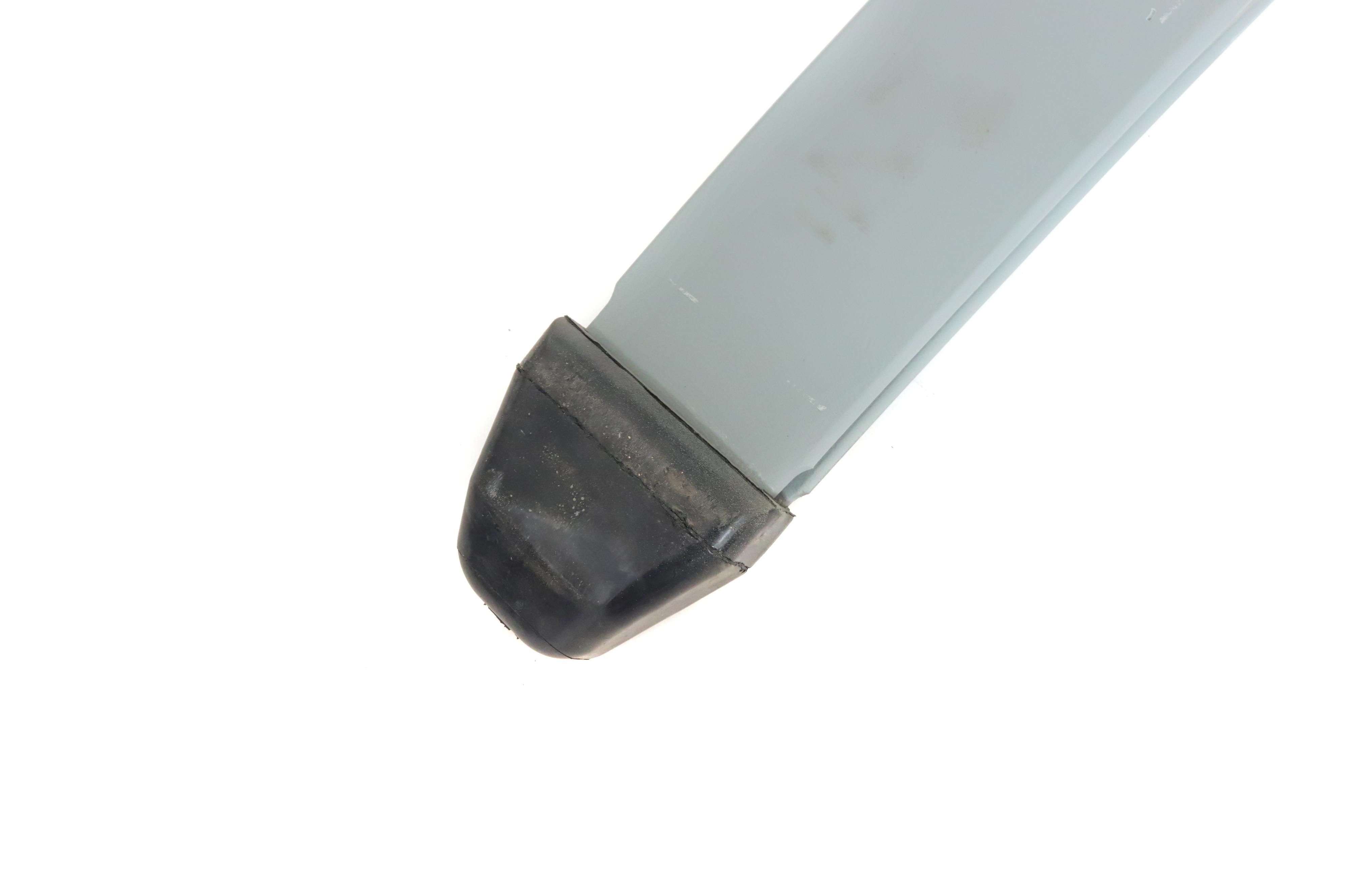 Ресора передня Nissan Cabstar/Renault Maxity 2.5/3.0D 06- (к-кт 2 листа)