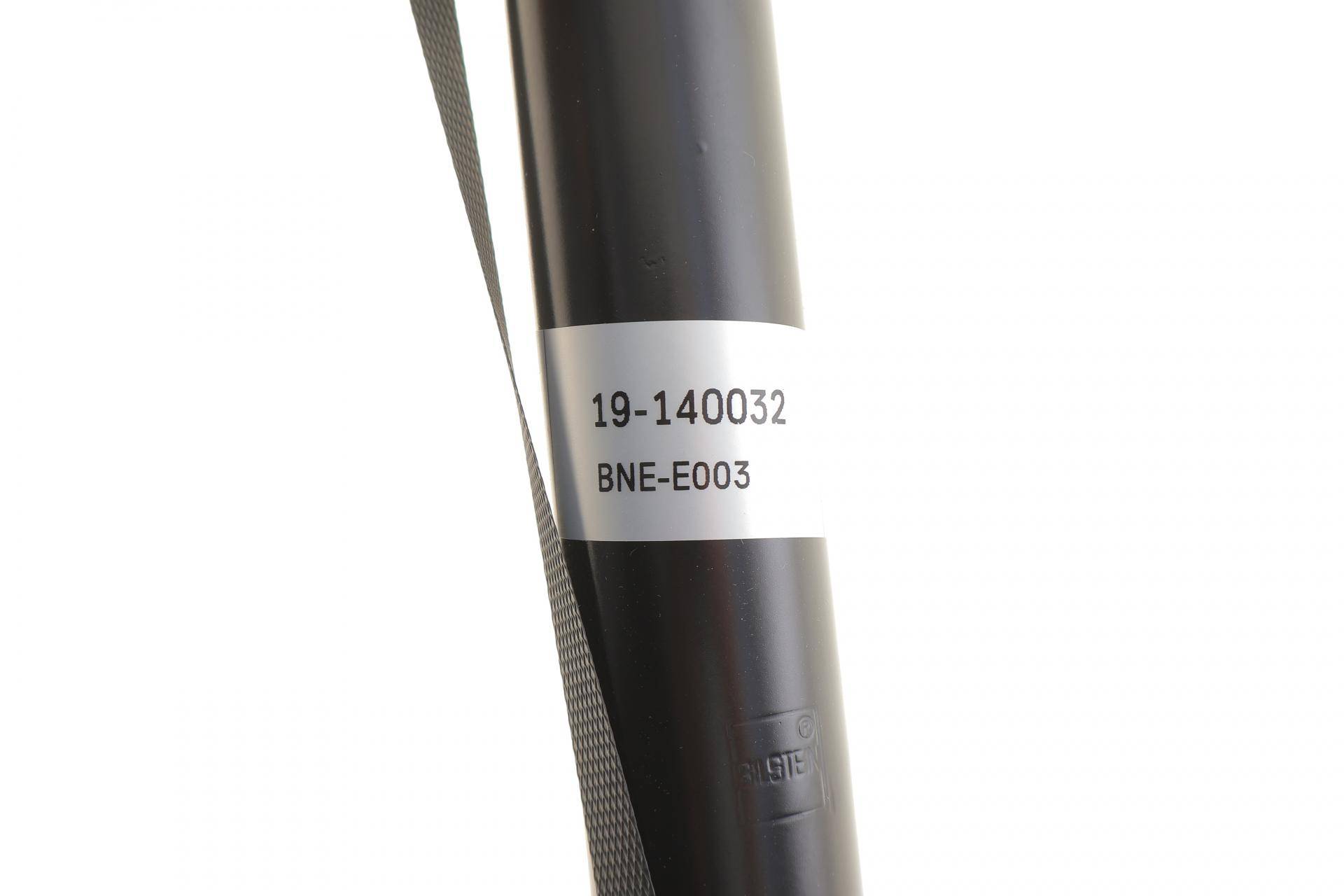 Амортизатор (задній) VW Bora/Golf IV/Skoda Octavia (універсал) 97-10 (B4)