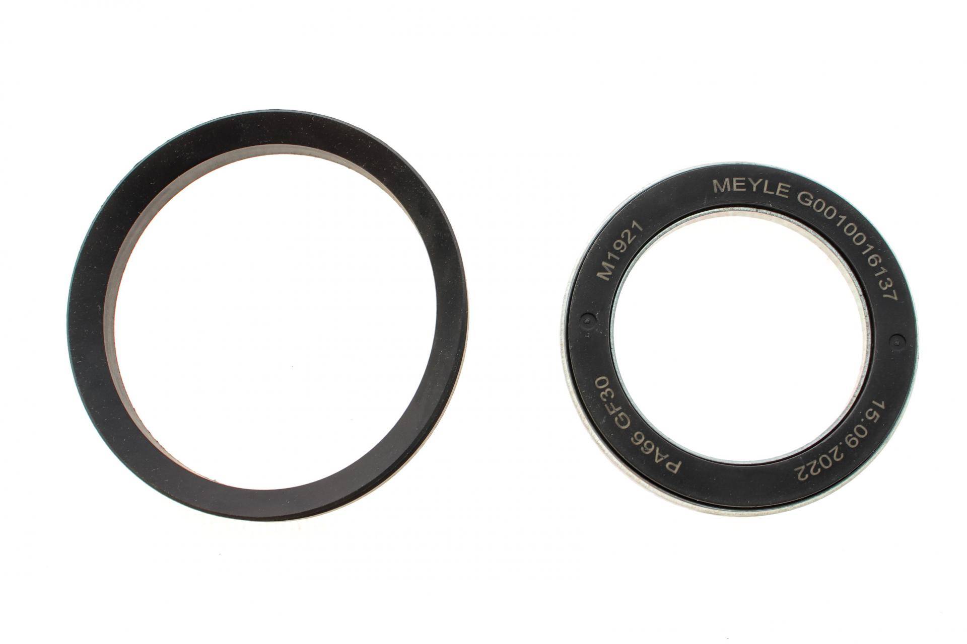 Подушка амортизатора (переднього) + підшипник Citroen Jumper/Fiat Ducato/Peugeot Boxer 94- (R)