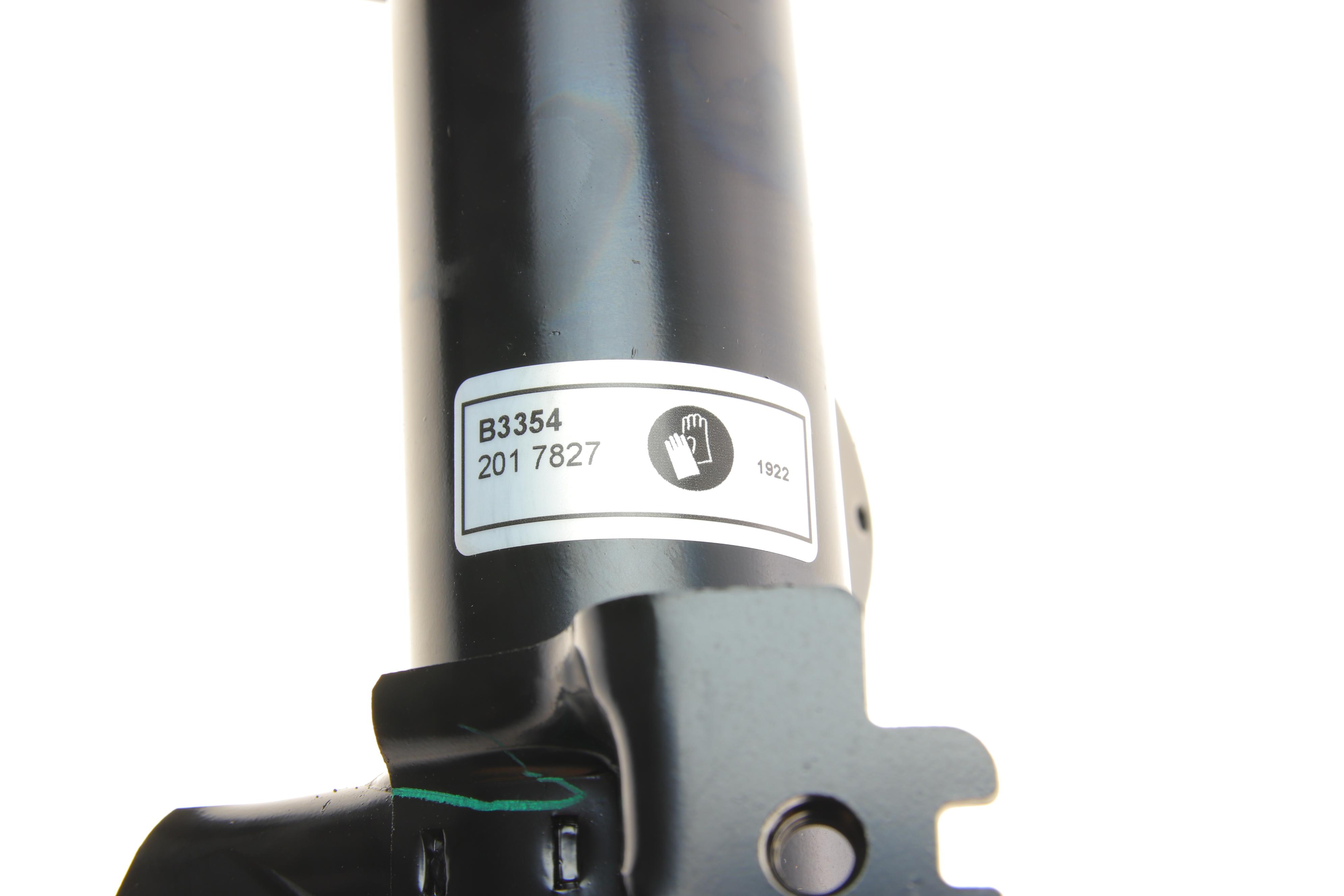 Амортизатор (передній) Toyota Auris 06-/Corolla 13- (L)