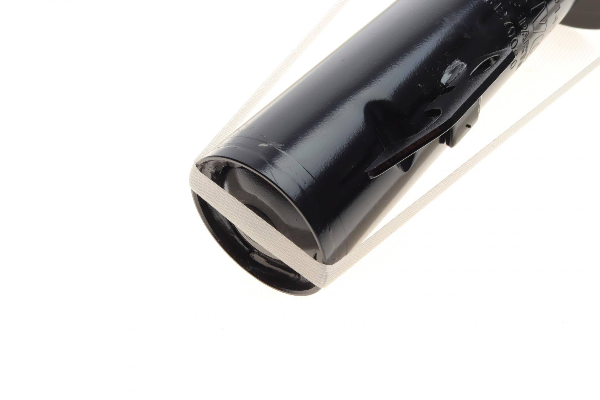 Амортизатор (передній) Jeep Grand Cherokee 3.7-5.7 04-10