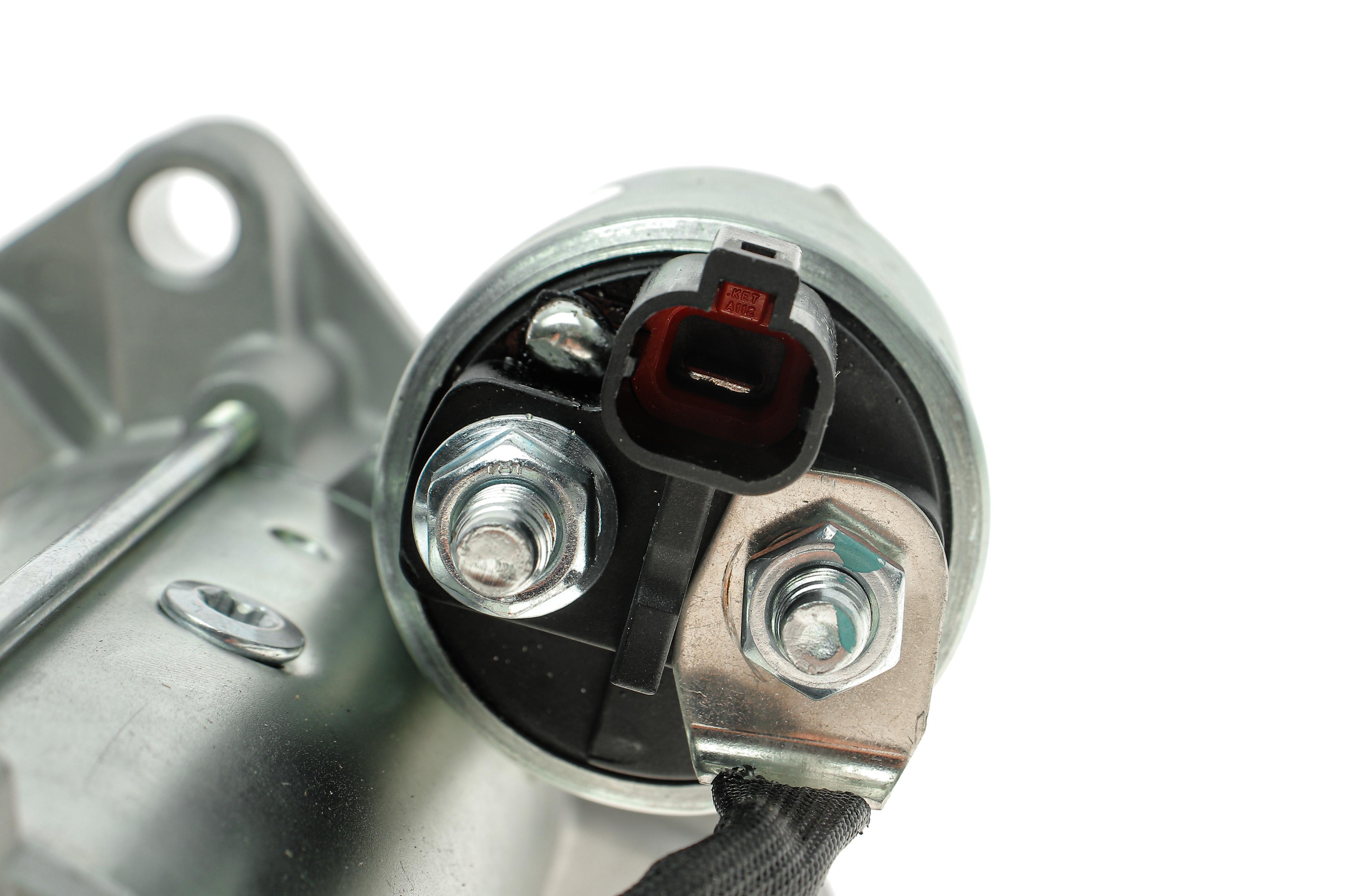 Стартер Chevrolet Captiva/cruze/Opel Antara 10- (12V/2.2kw) (z=9)