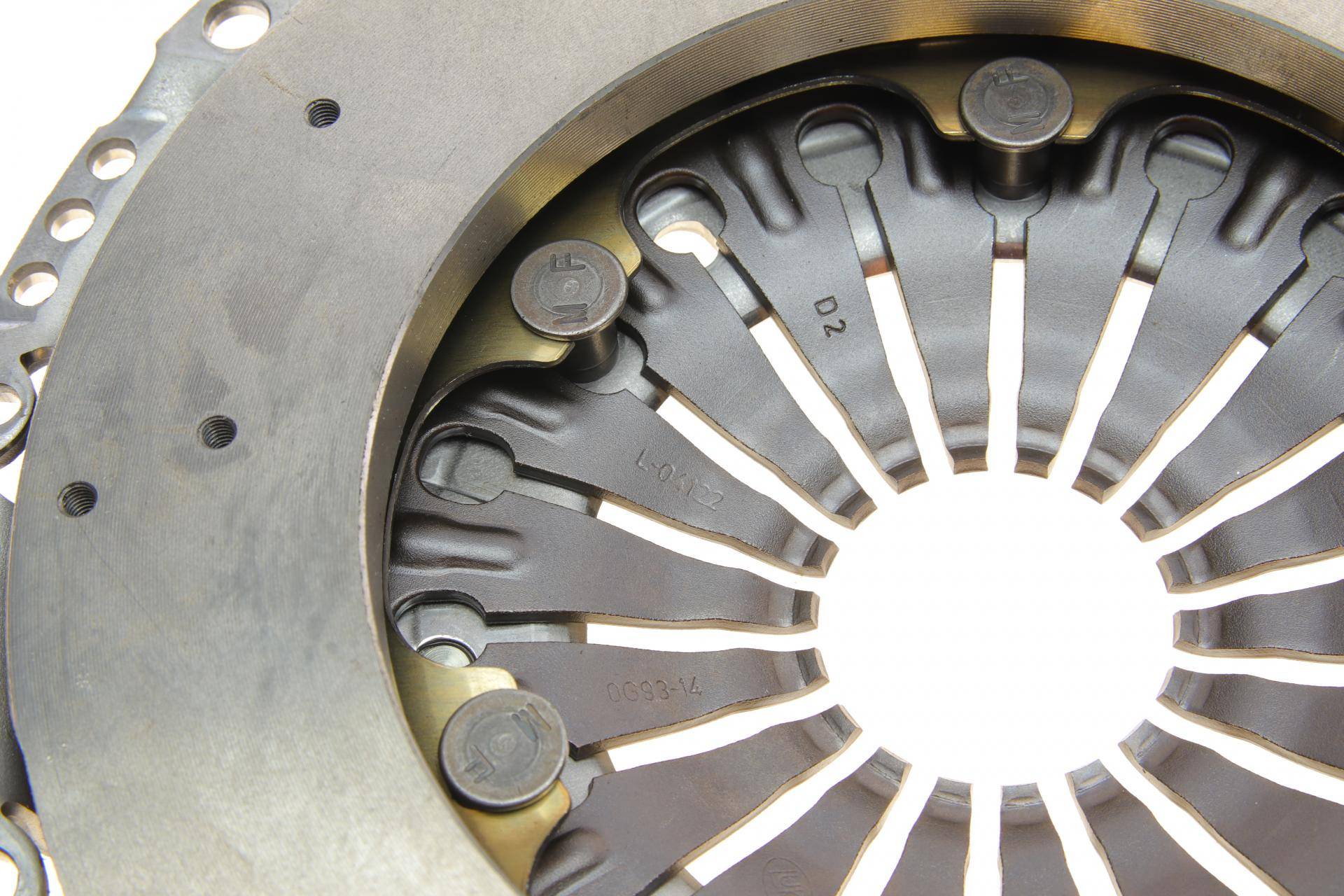 Демпфер + комплект зчеплення Opel Vivaro B/Renault Trafic III 1.6dCi/CDTI 14- (R9M)