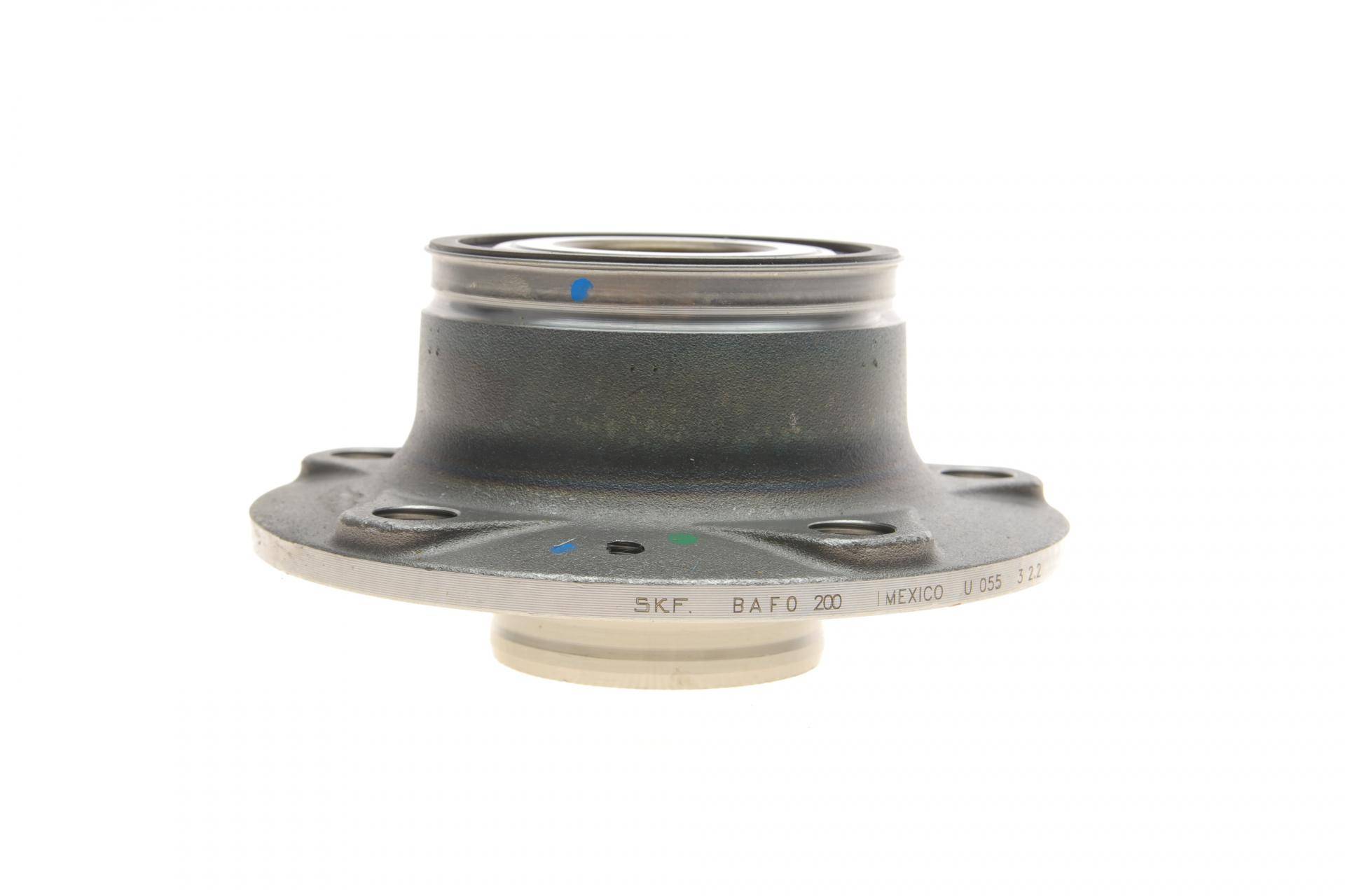 Підшипник маточини (задньої) VW Caddy 03-/Golf V/Skoda Octavia