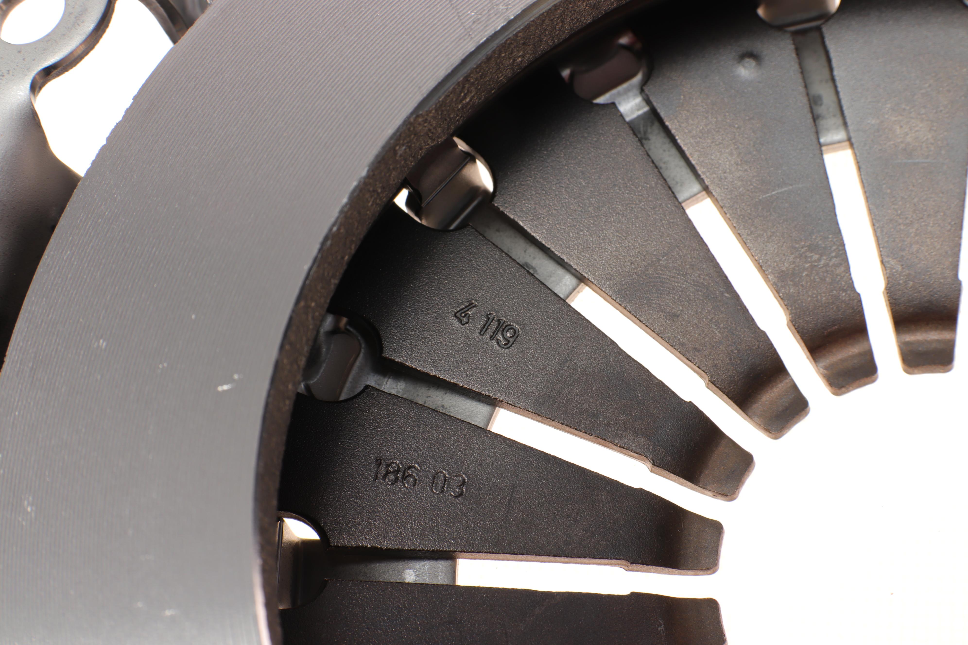 Комплект зчеплення Nissan Micra 1.0/1.2 16V 03-10