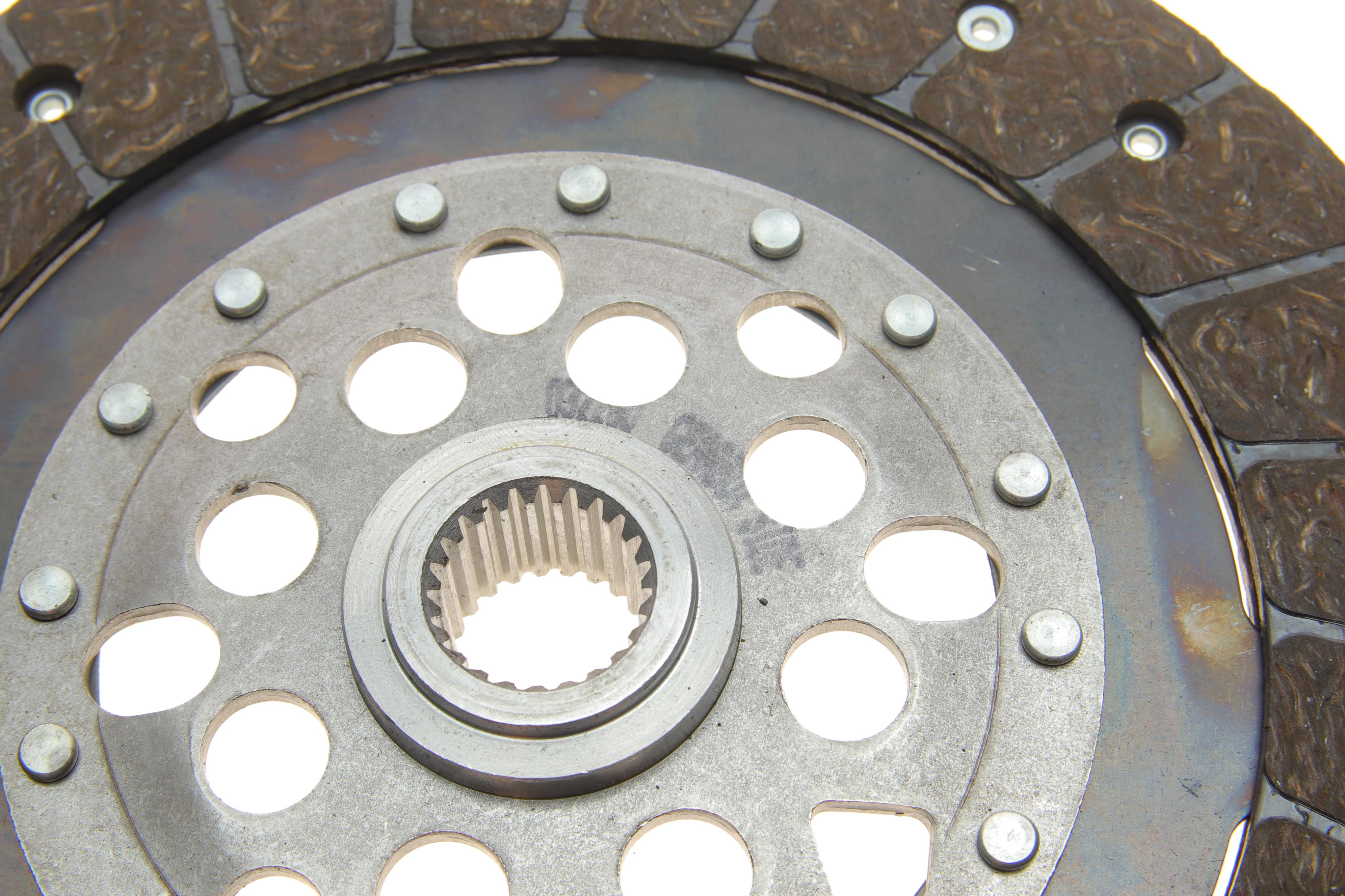 Комплект зчеплення Audi A4 1.9TDI 01-08 (d=228mm) (+вижимний)