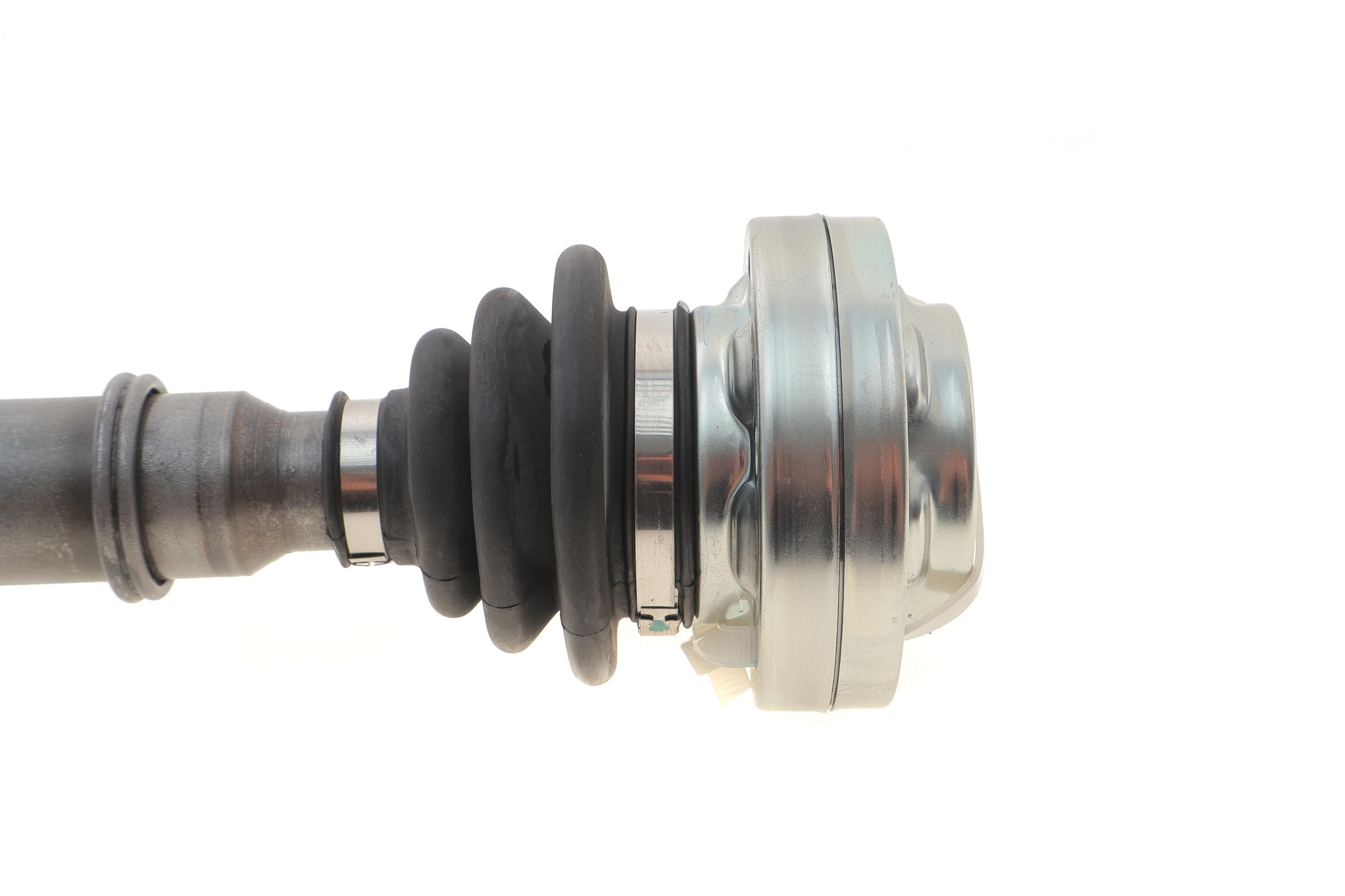 Піввісь (задня) BMW 3 (E46/E90) 98-11 (L) (27x611) M52/N42/N43/N45/N46/N52