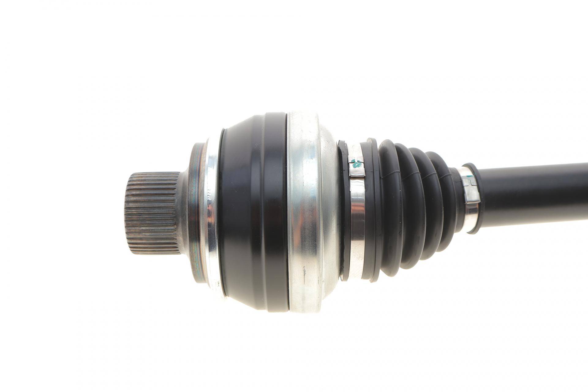 Піввісь (задня) Audi E-Tron/Q8 E-Tron 20- (42zx30zx493mm)