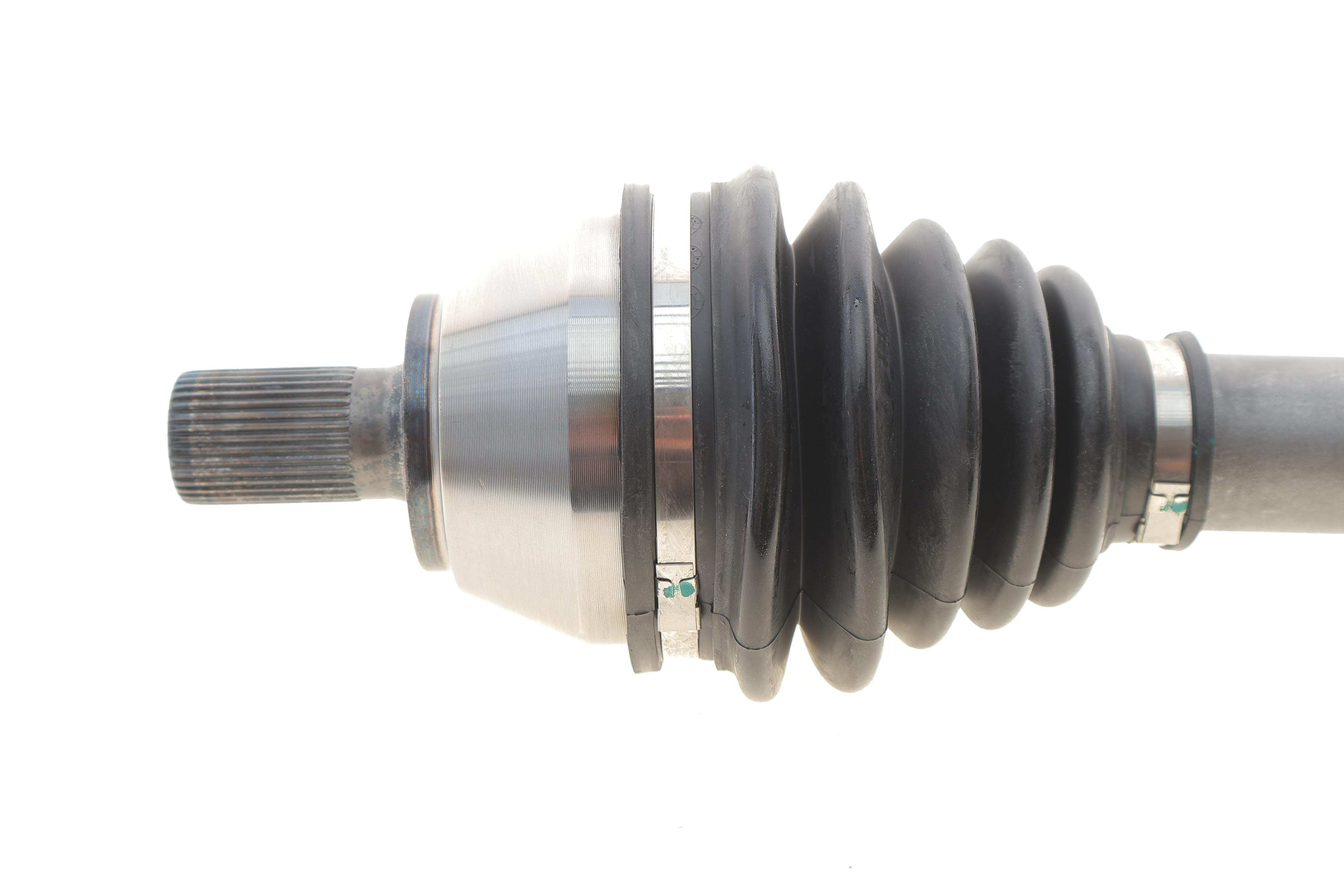 Піввісь (передня) Volvo S40/V50 1.6D 10-12 (R) (36z/26z/917mm)