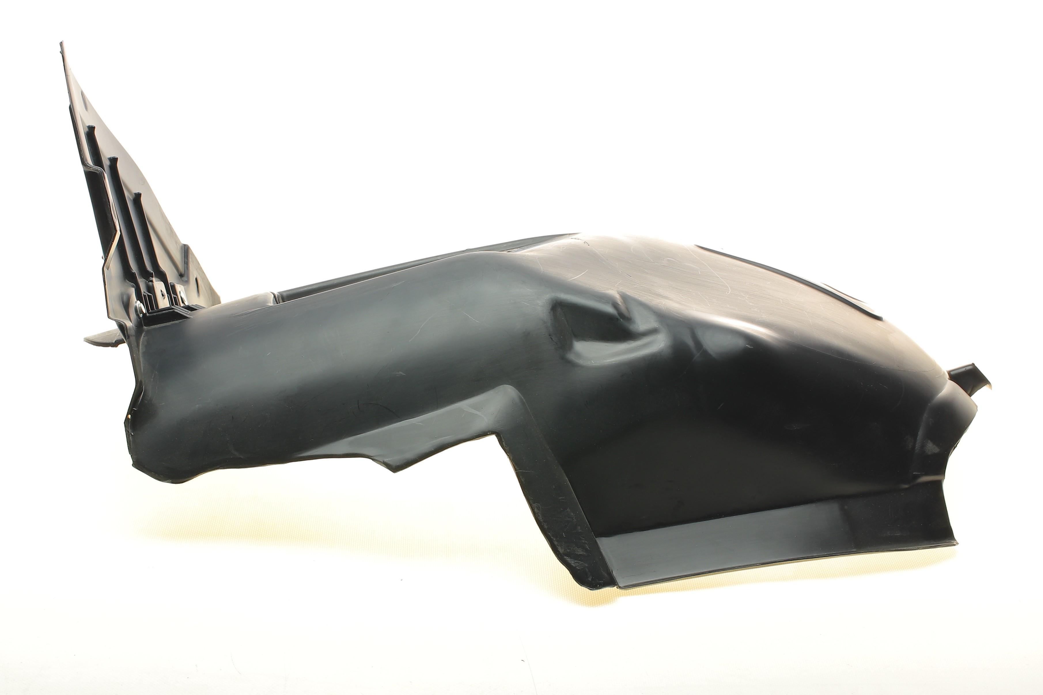 Підкрилок (передній/передня частина) BMW 3 (E90) 05-08 (R)