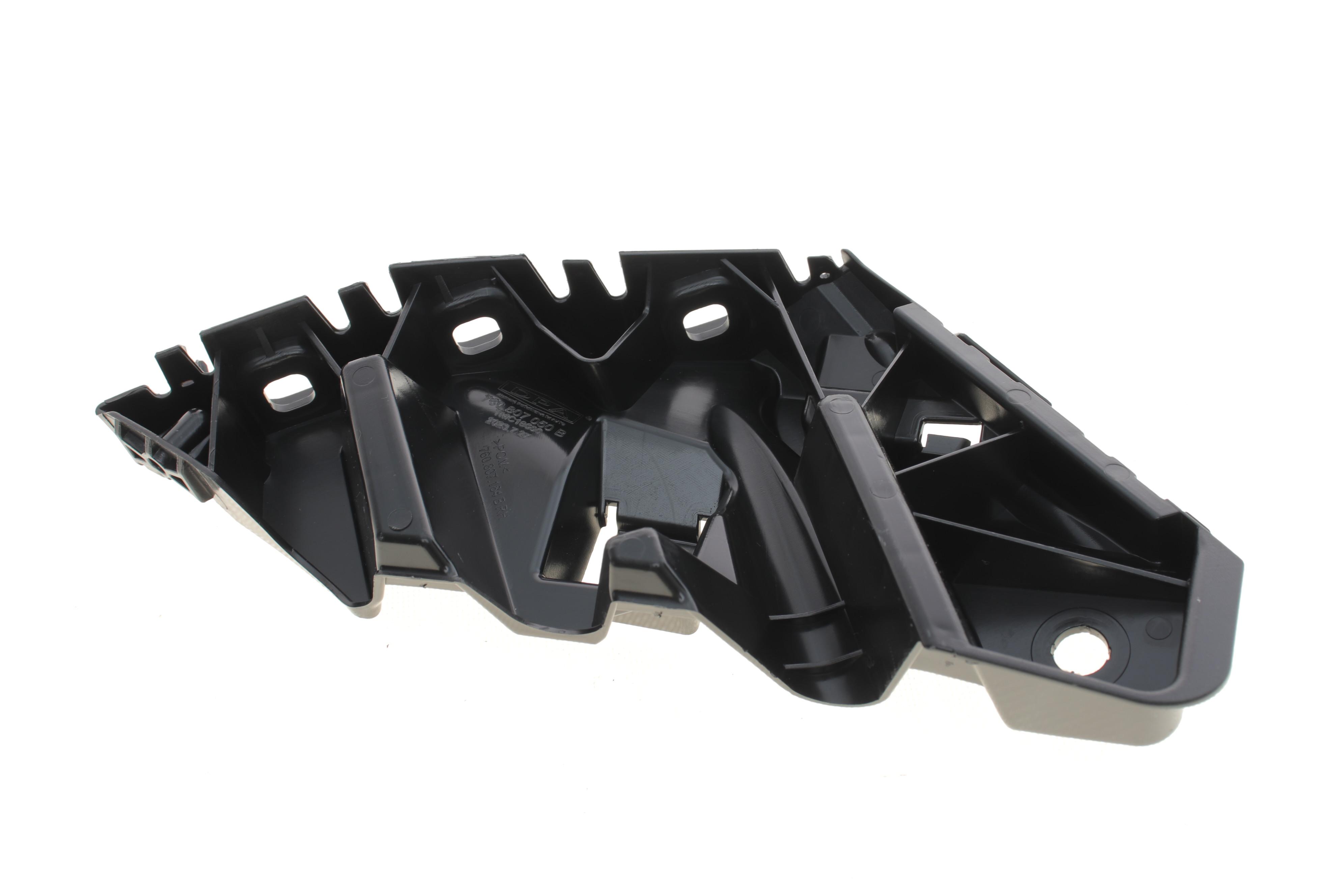 Кронштейн кріплення бампера (переднього/R) VW Touareg 18-