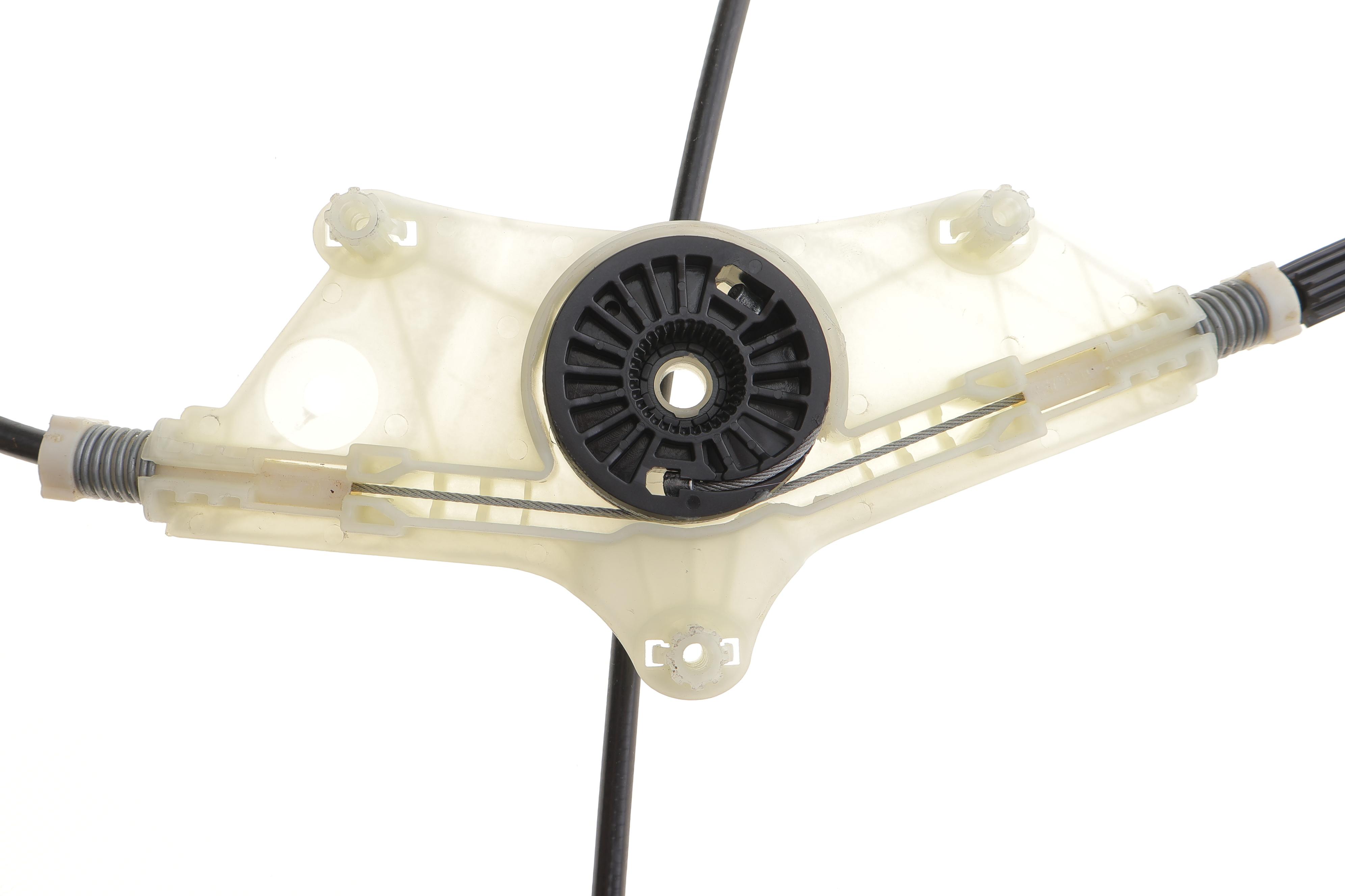 Склопідіймач (передній) Audi A4 15- (R) (електро) (з моторчиком)