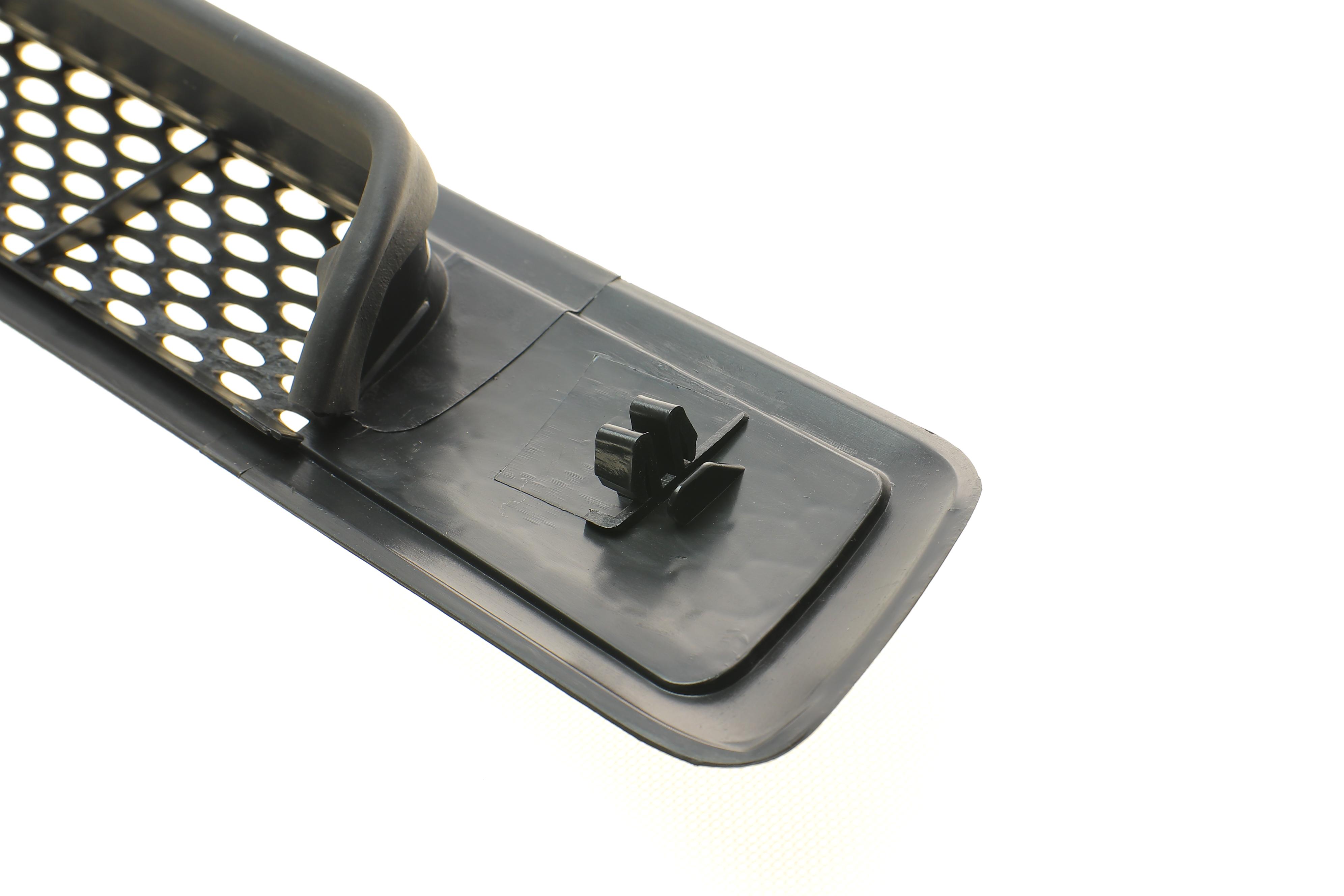 Решітка капоту MB Sprinter 901-904 CDI 03-