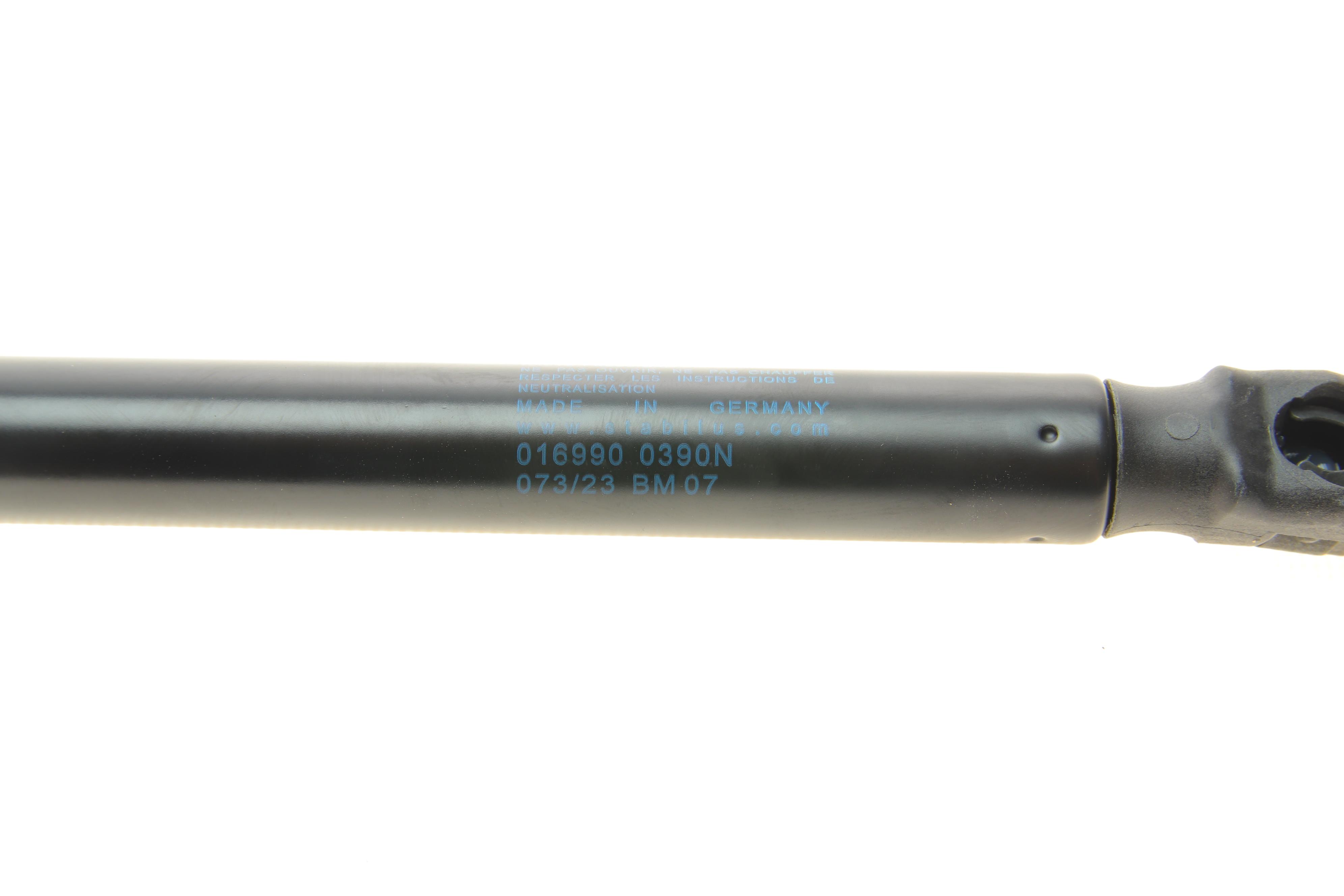 Амортизатор кришки багажника Mazda 3 03-09