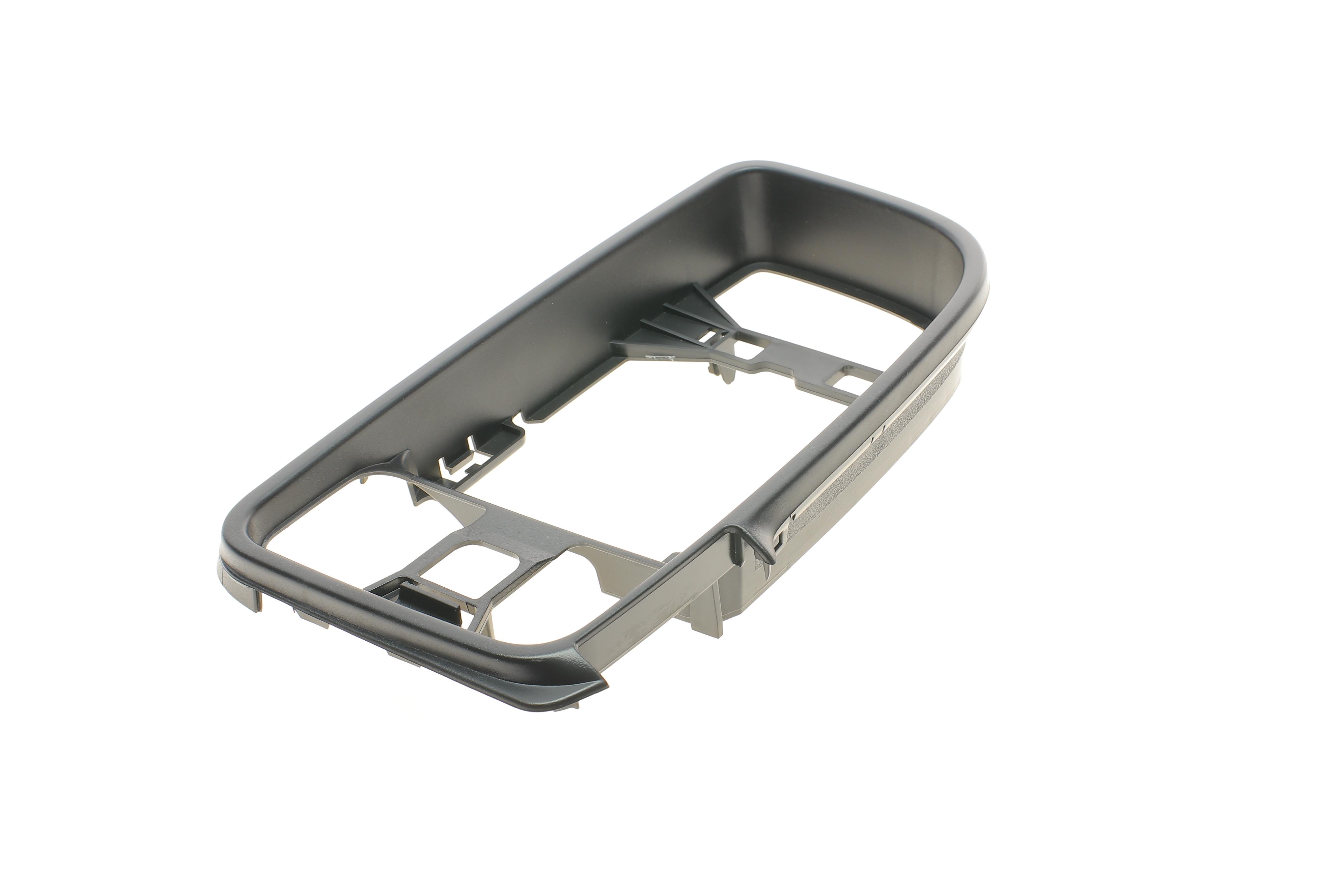 Рамка дзеркала заднього виду MB Sprinter (W907/ W910) 18- (R)