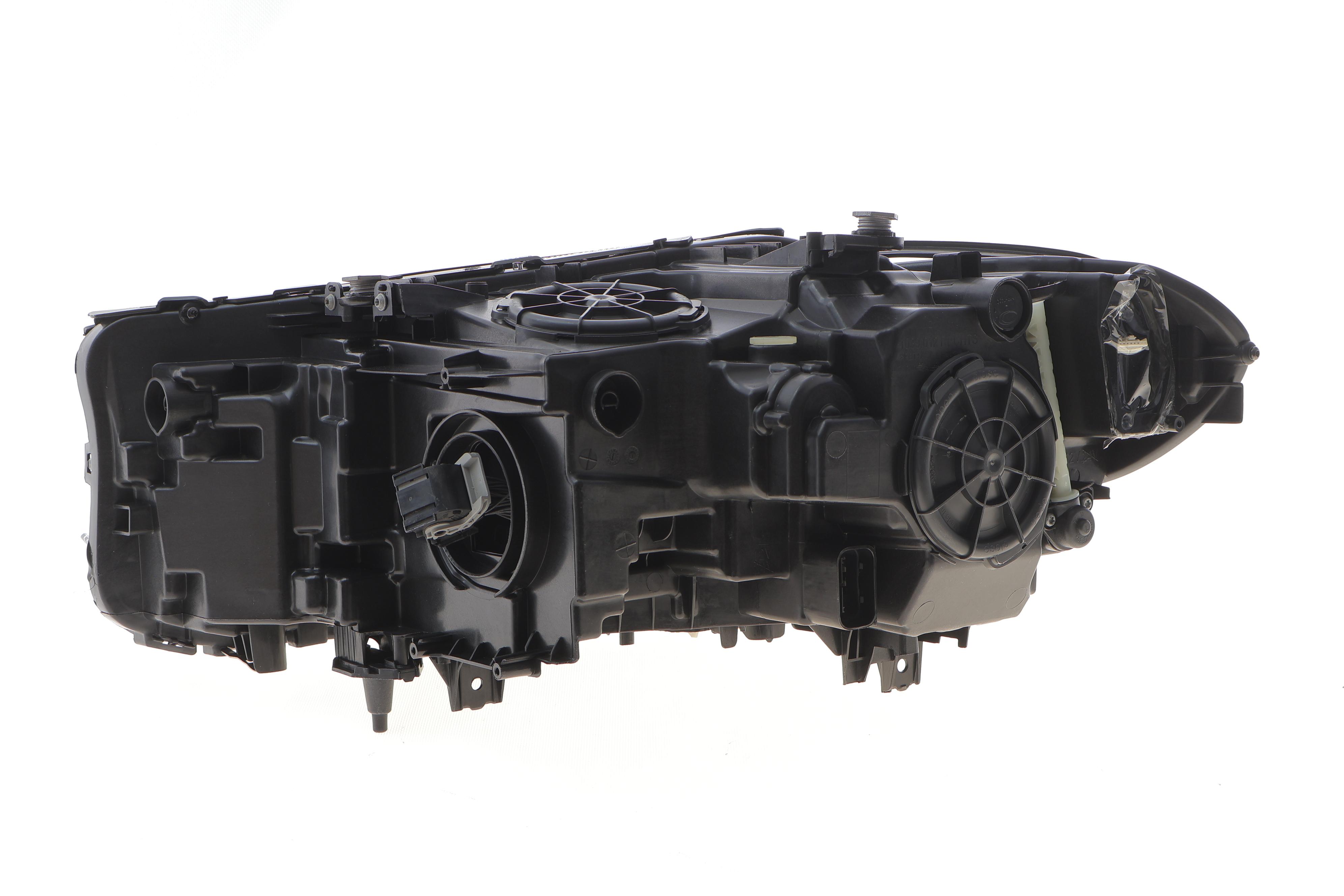 Фара (R) BMW 5 (G30/F90) 16- (LED)