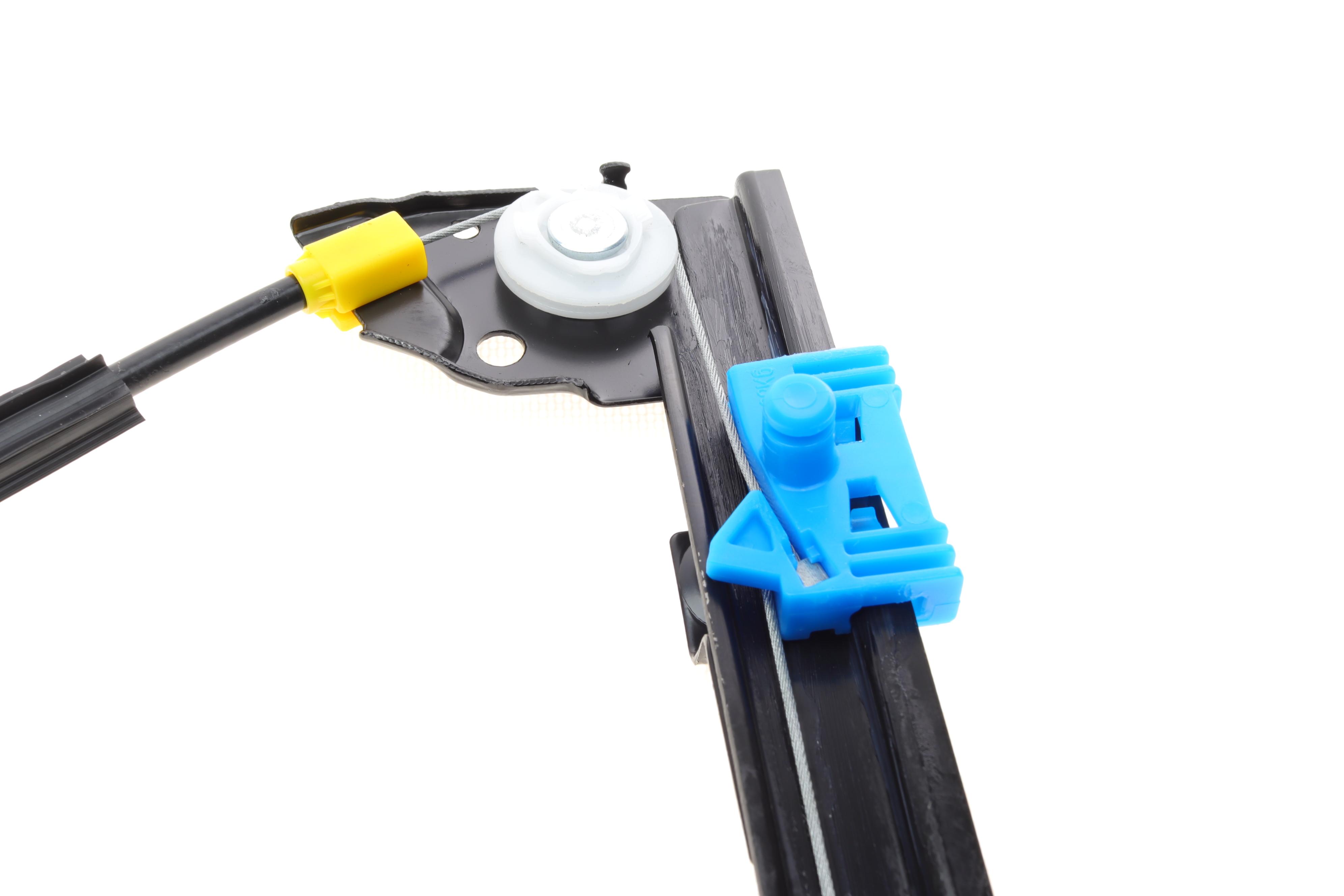 Склопідіймач (передній) Renault Laguna II 01-07 (R) (електро) (без моторчика)