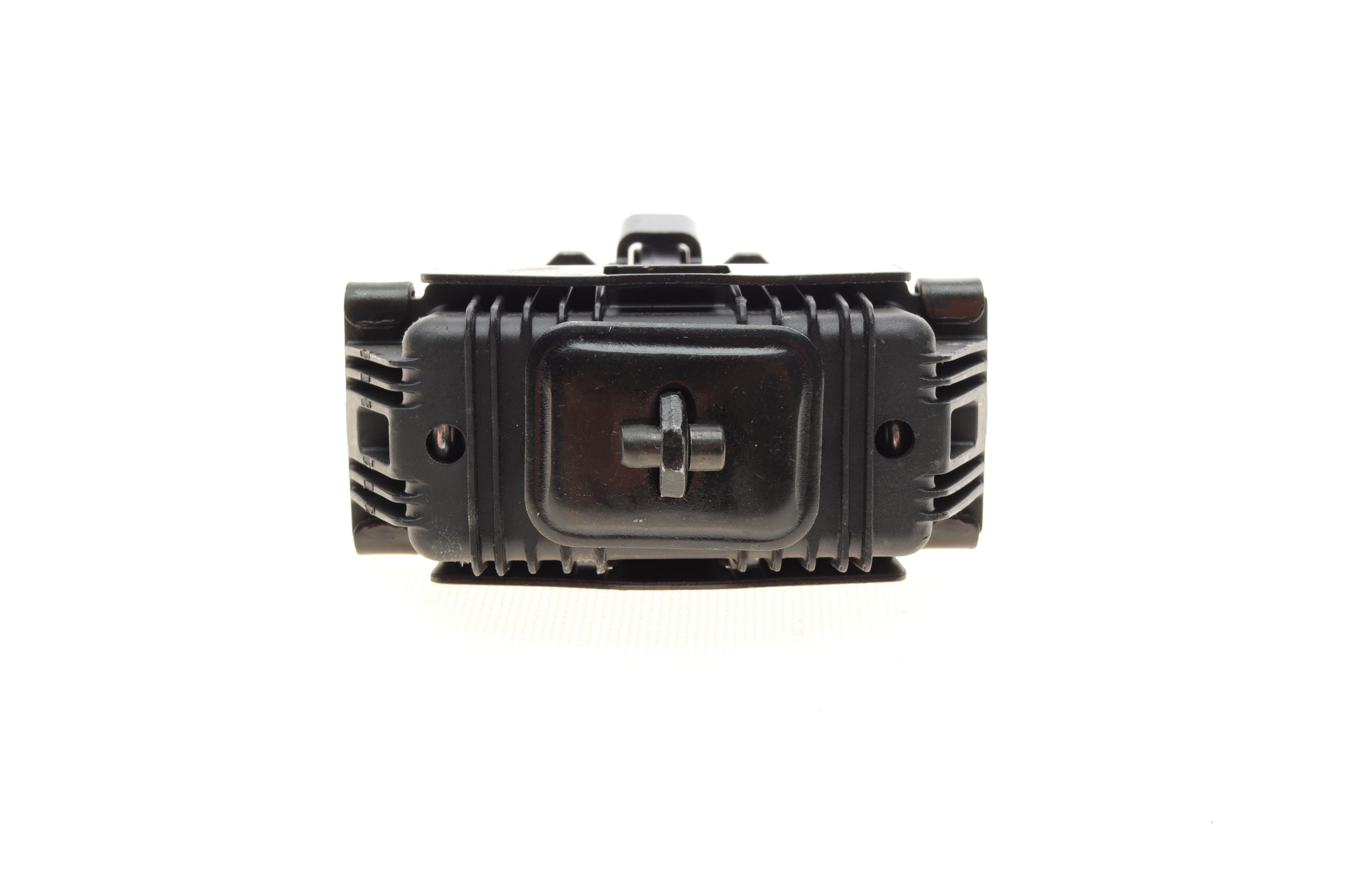 Обмежувач дверей (передніх) MB Vito (W639) 03- (більше не постачається)