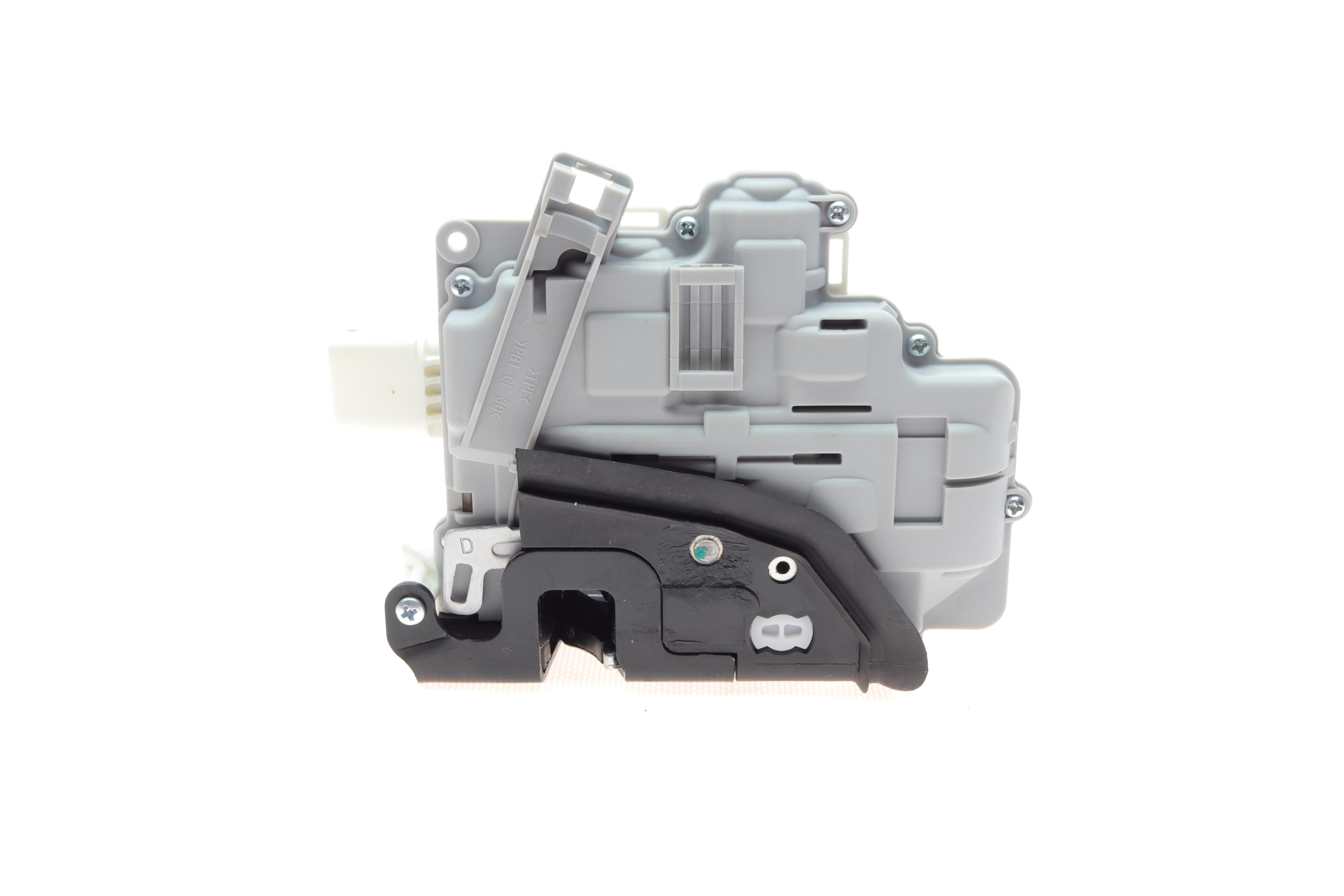 Замок дверей (передніх/R) Audi A6/A8 03-11