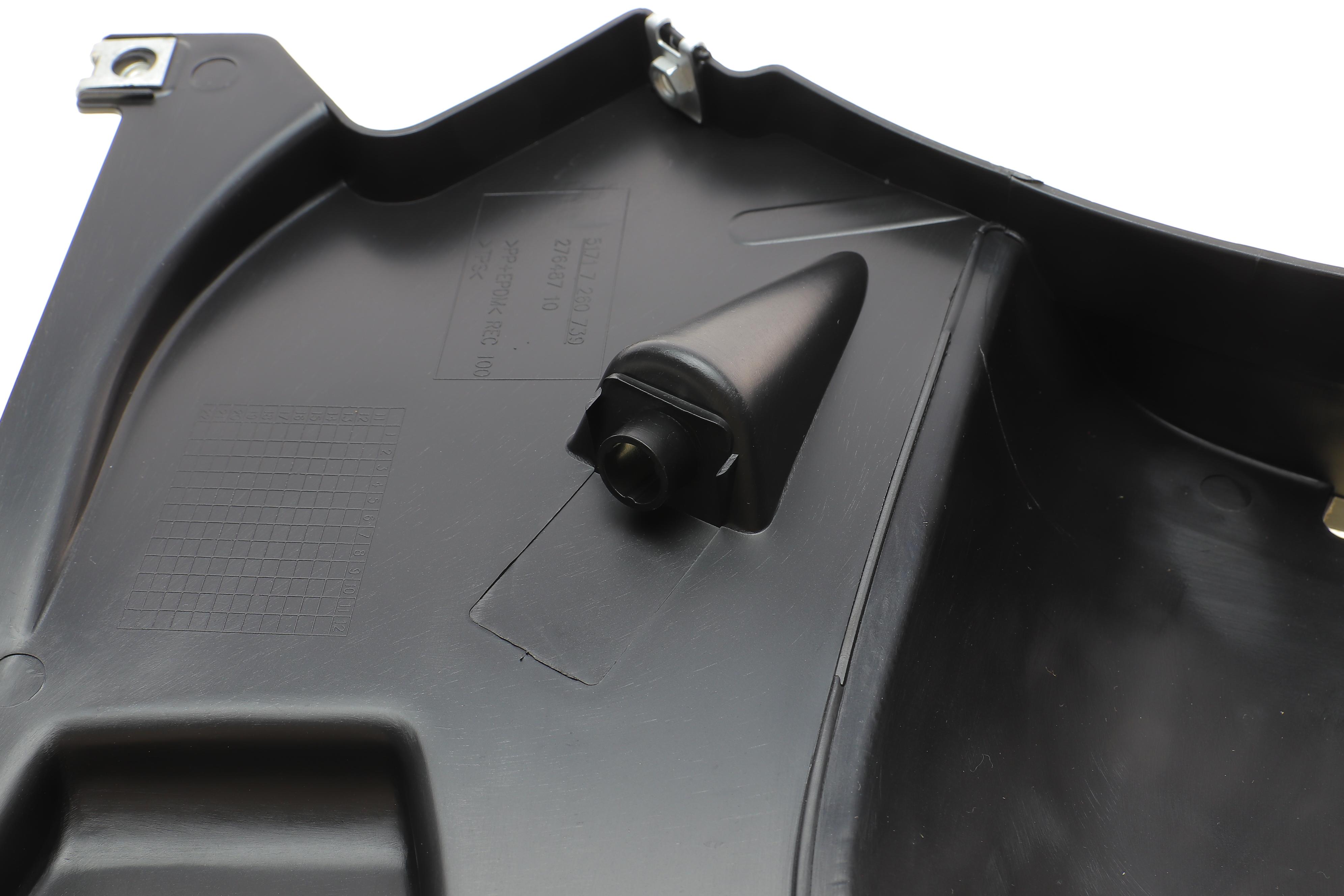 Підкрильник (передній) BMW 3 (F30) 11-18 (L)