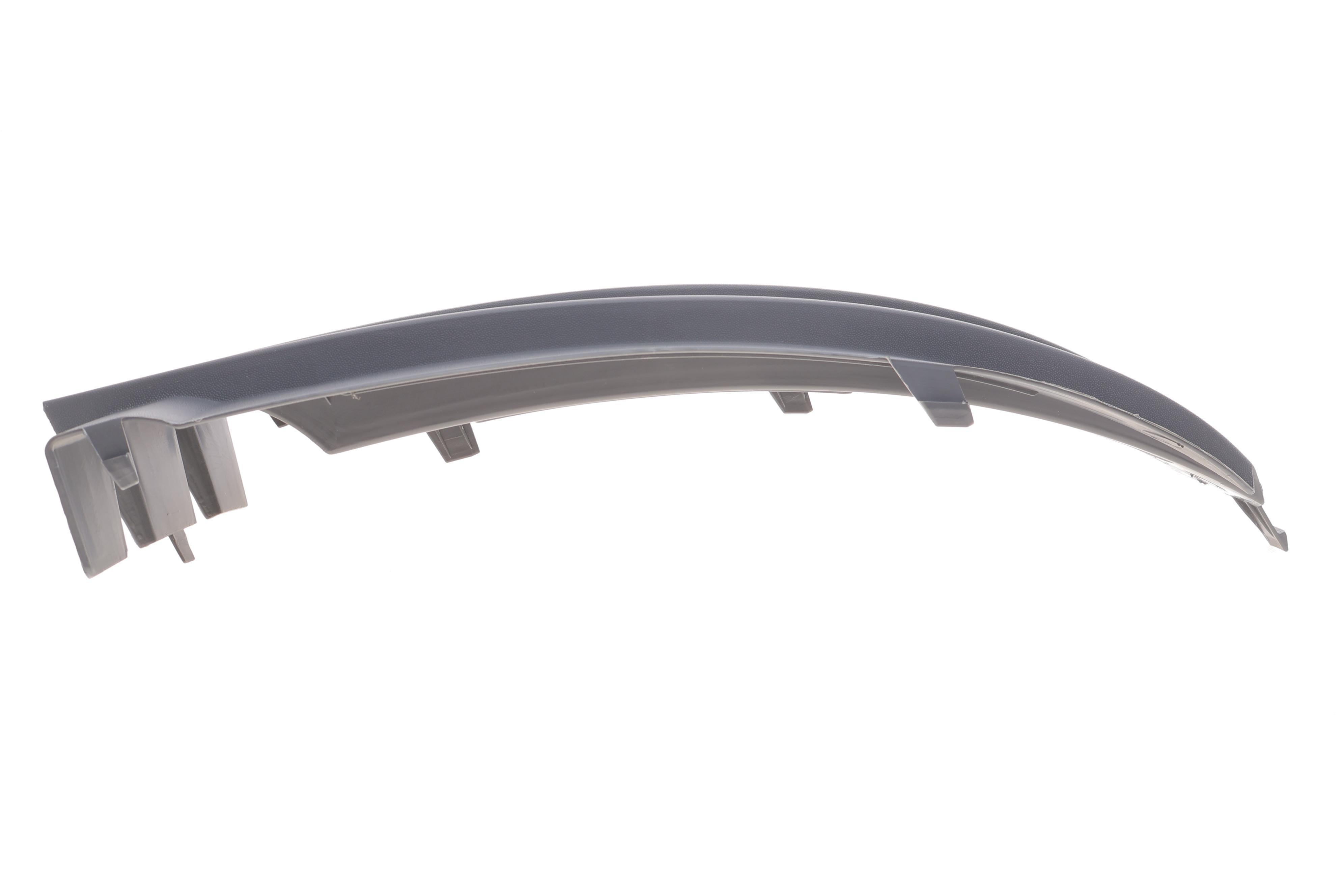 Вставка бампера (без протитуманки) VW Caddy 03- (L) (8530.09)