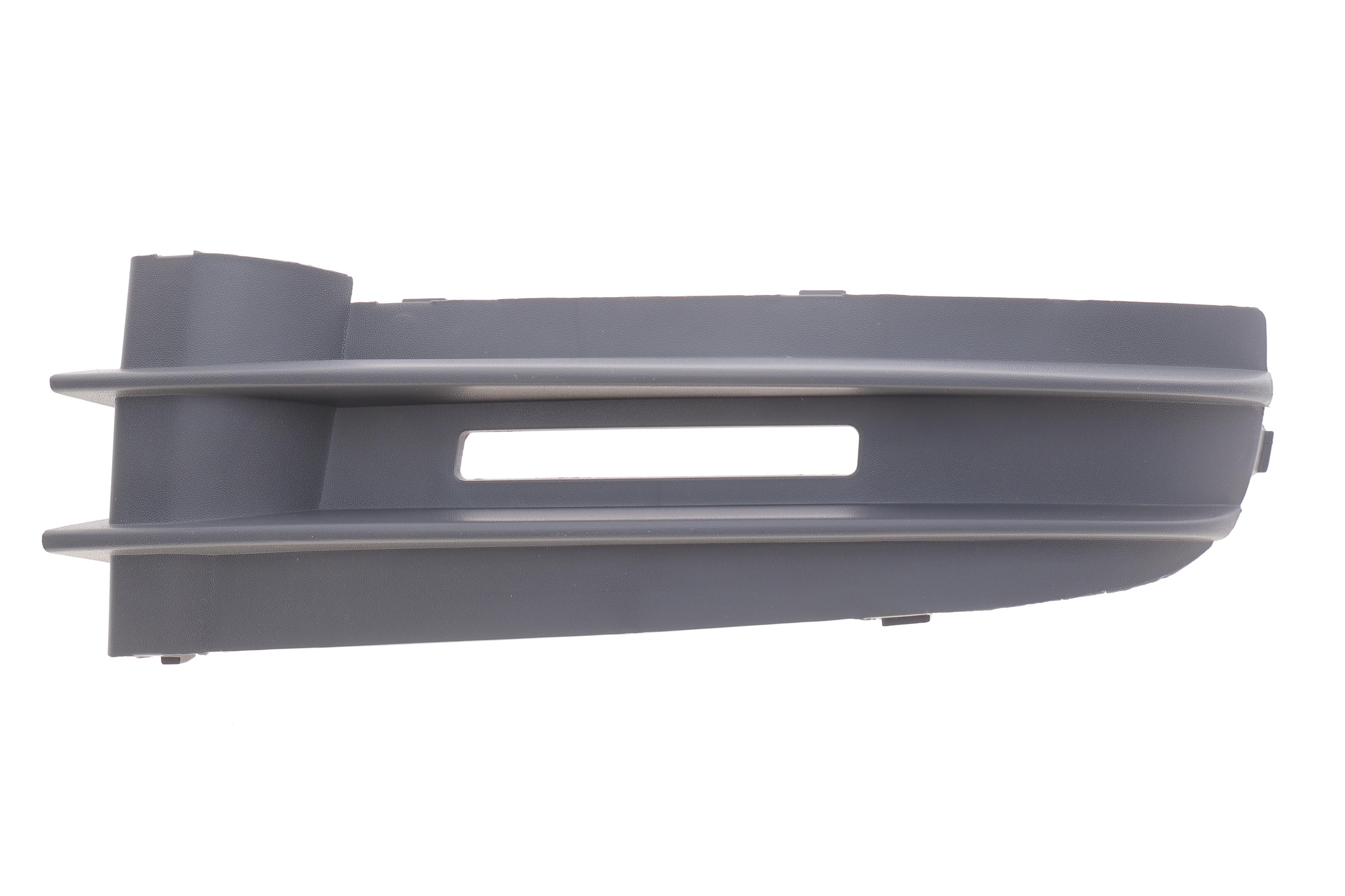 Вставка бампера (без протитуманки) VW Caddy 03- (L) (8530.09)