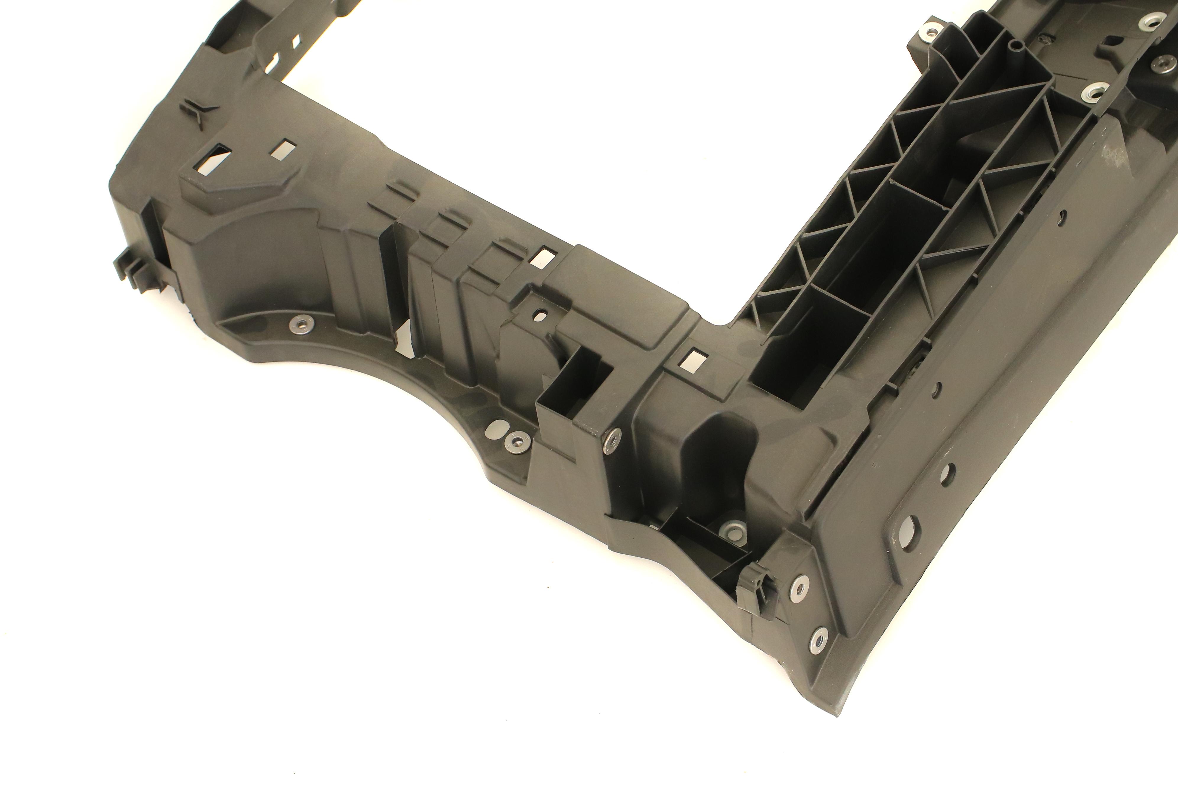 Панель передня (телевізор) VW Caddy IV 15-