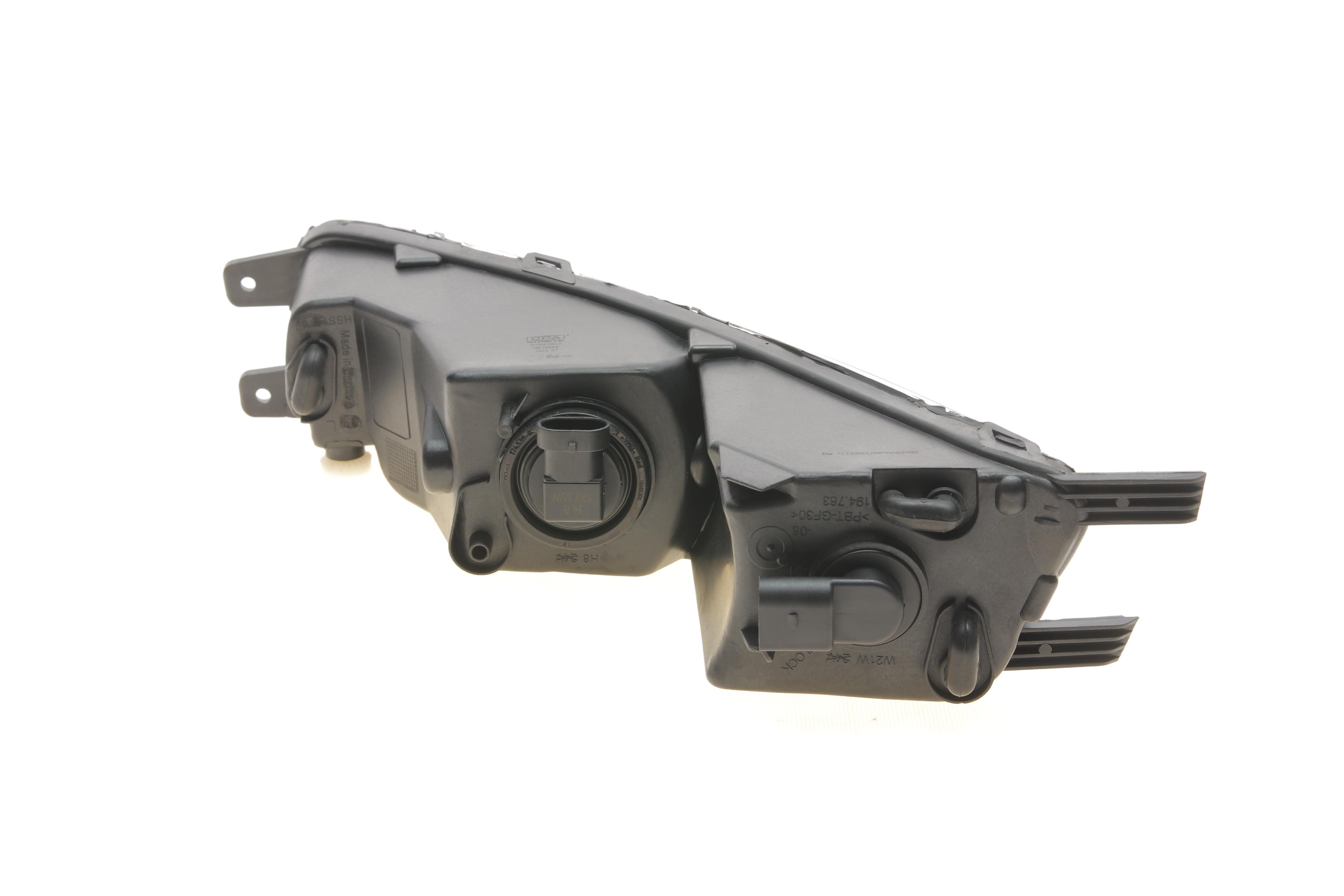 Фара протитуманна VW Passat 14- (L)