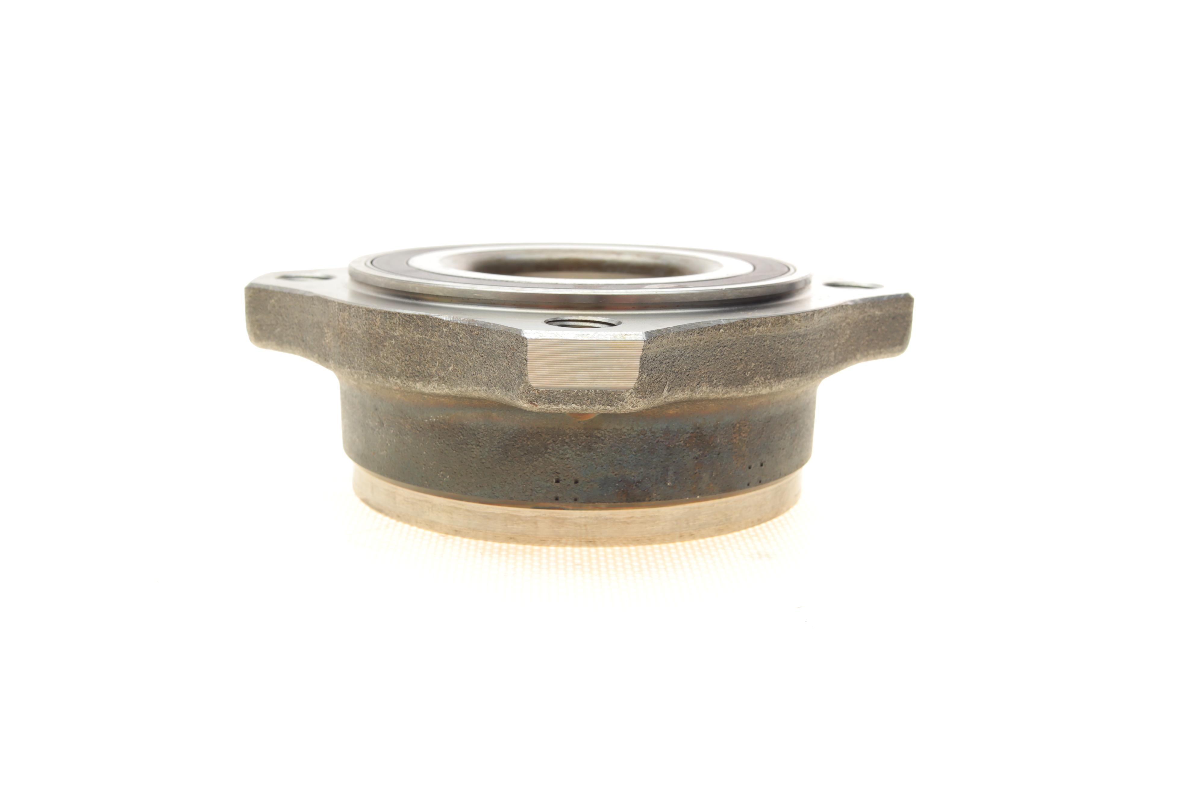 Підшипник маточини (задньої) BMW X3 (F25) 10-17 N20/N47/N52/N57