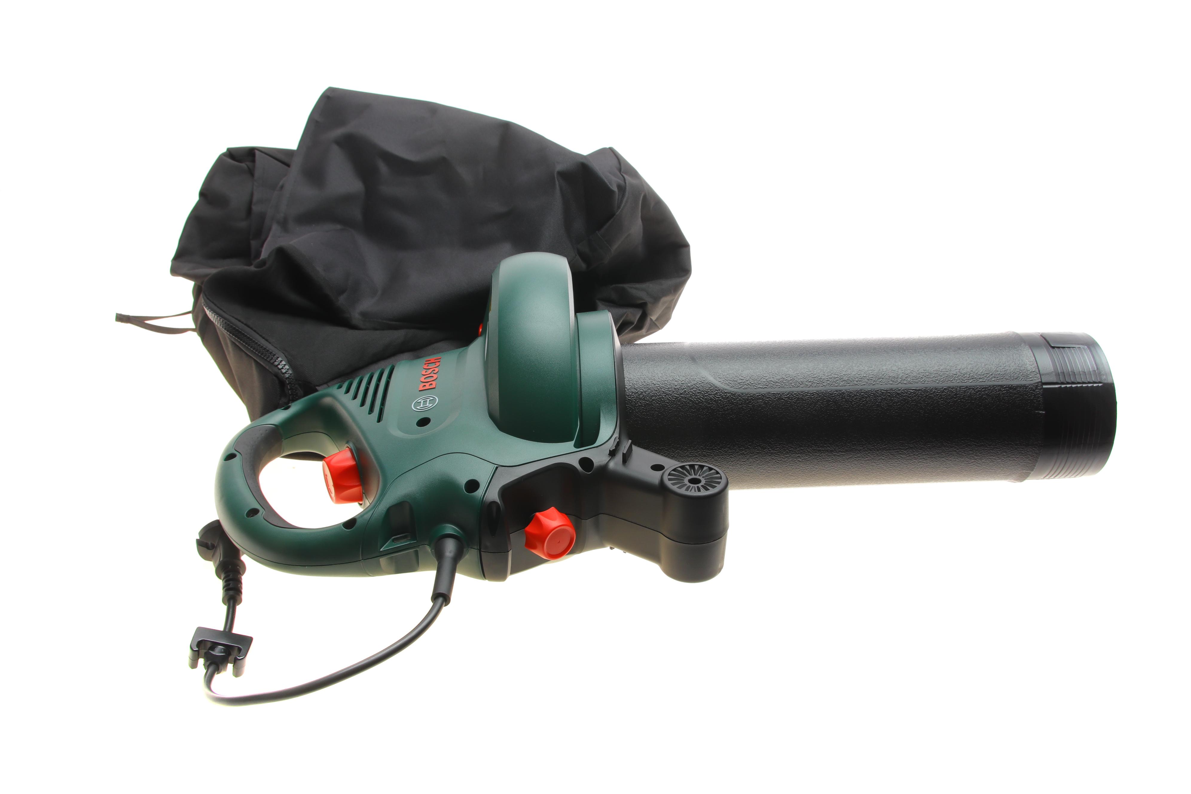 Пилосос садовий Bosch Universal GardenTidy 3000 (3000 Вт) з функцією видува