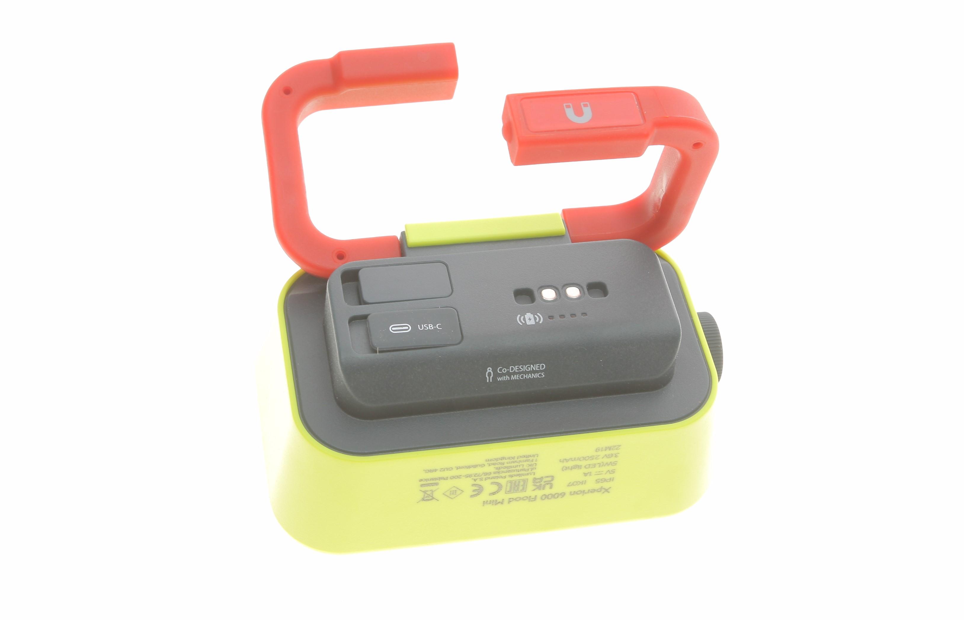 Ліхтарик-прожектор Xperion 6000 Flood Mini (6000K/режими 500lm/100lm/250lm/гачок 180°/магніт)