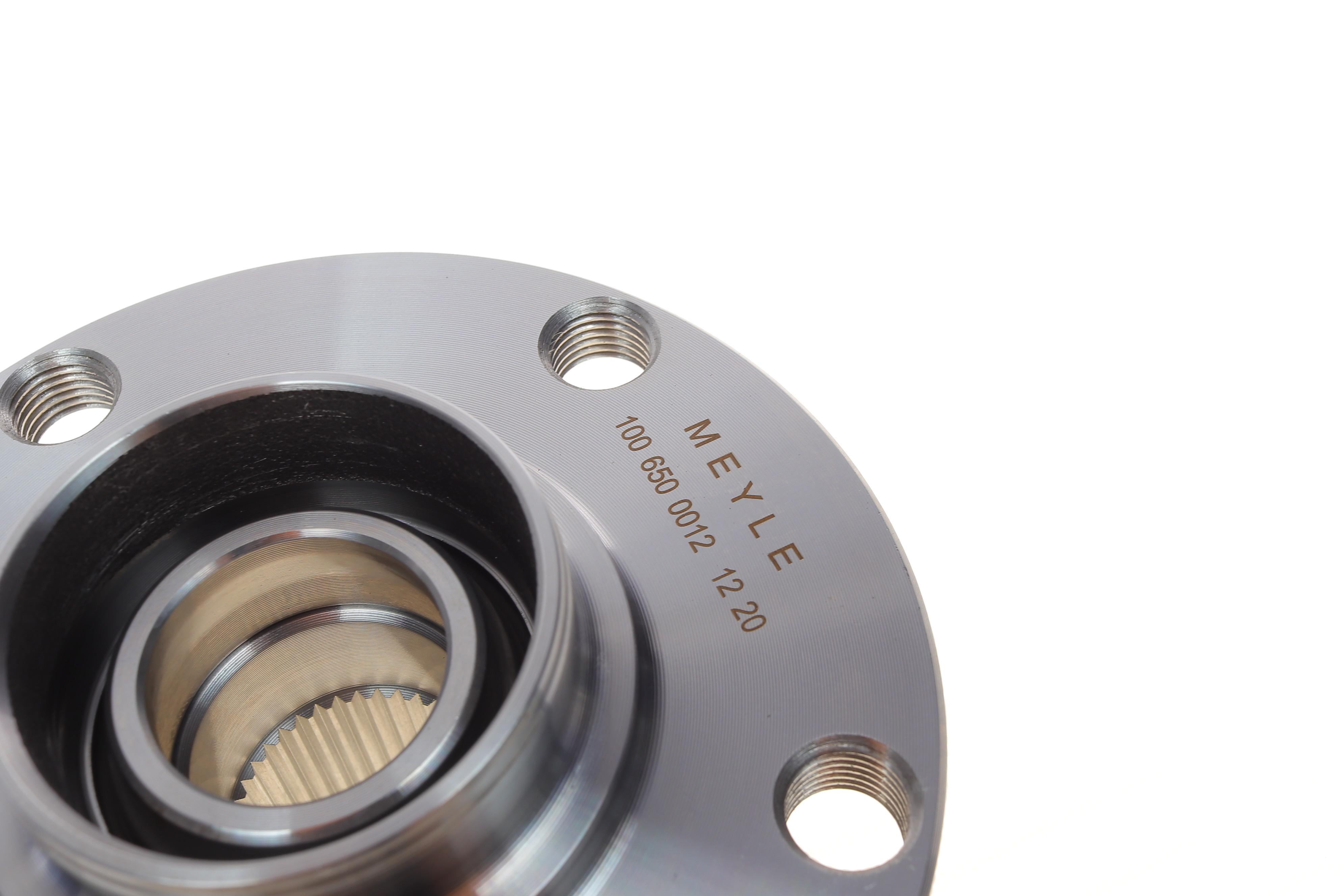 Маточина (передня) Audi A4/A6/A6 Allroad/A8/R8/VW Passat 1.9D-6.0 98-15