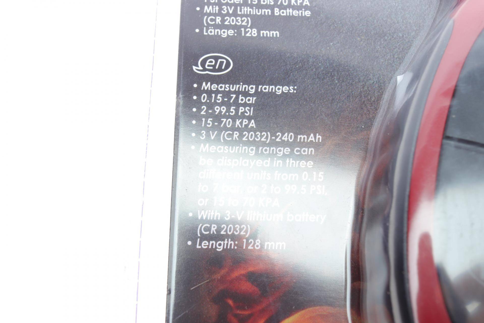 Манометр для шин цифровий 0,15-7 бар