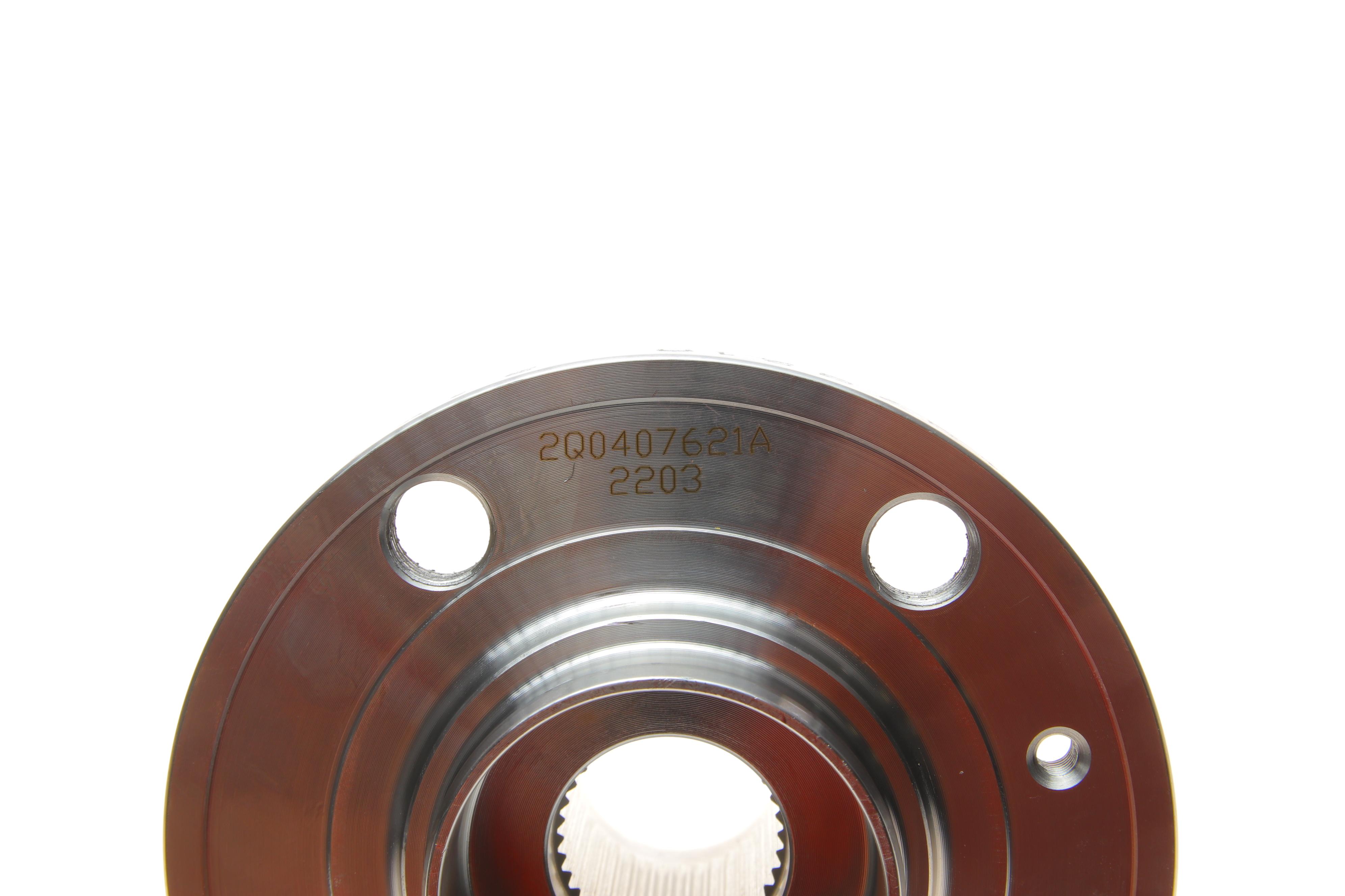 Підшипник маточини (передньої) Skoda Fabia 99-/VW Polo 02- (OE VAG)