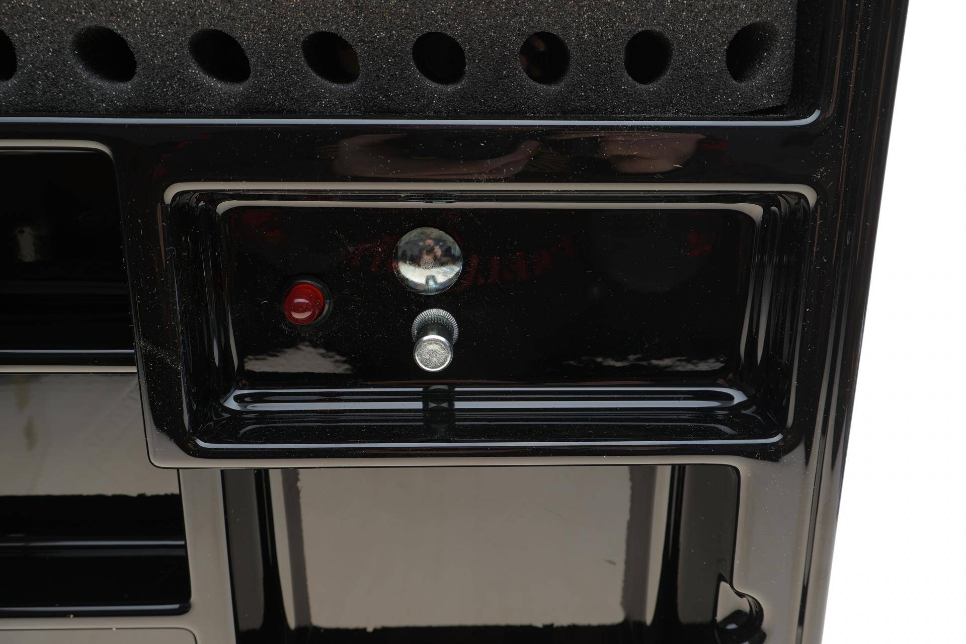 Стенд для автоламп MAGNETI MARELLI (470*425*105 мм)