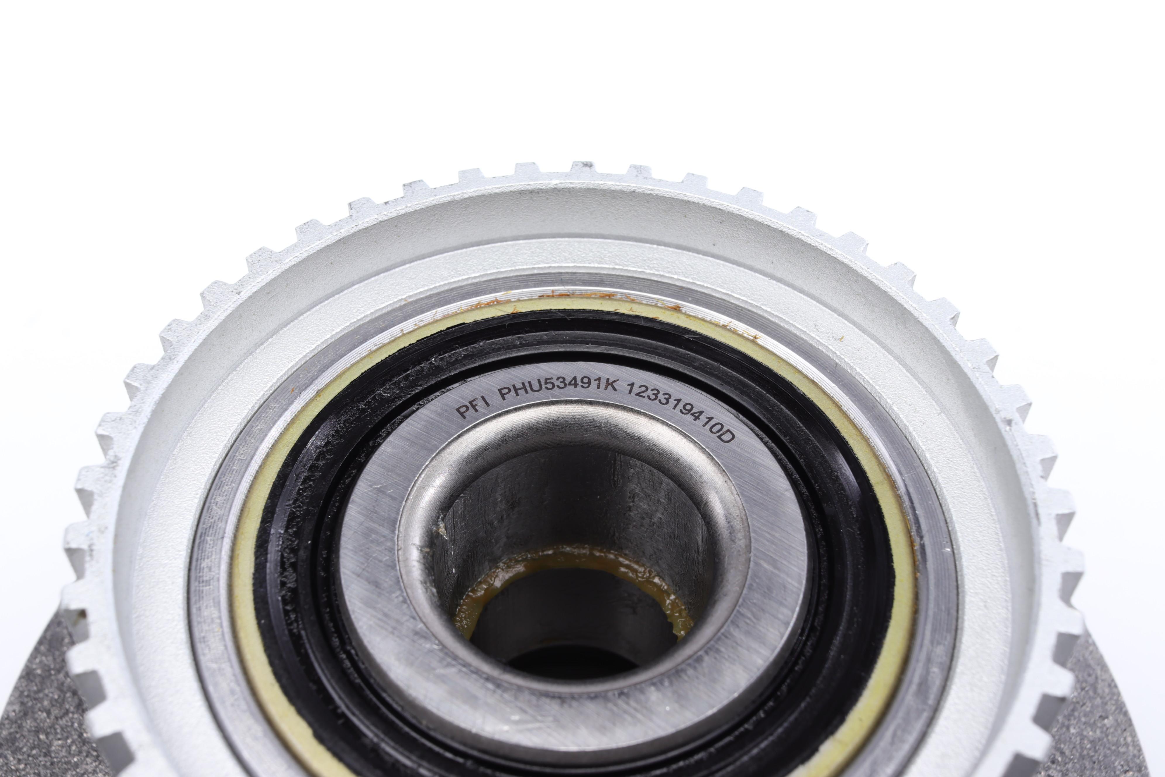 Підшипник маточини (задньої) Renult Megane/Scenic 99-03 (+ABS) (25x132.8x80)