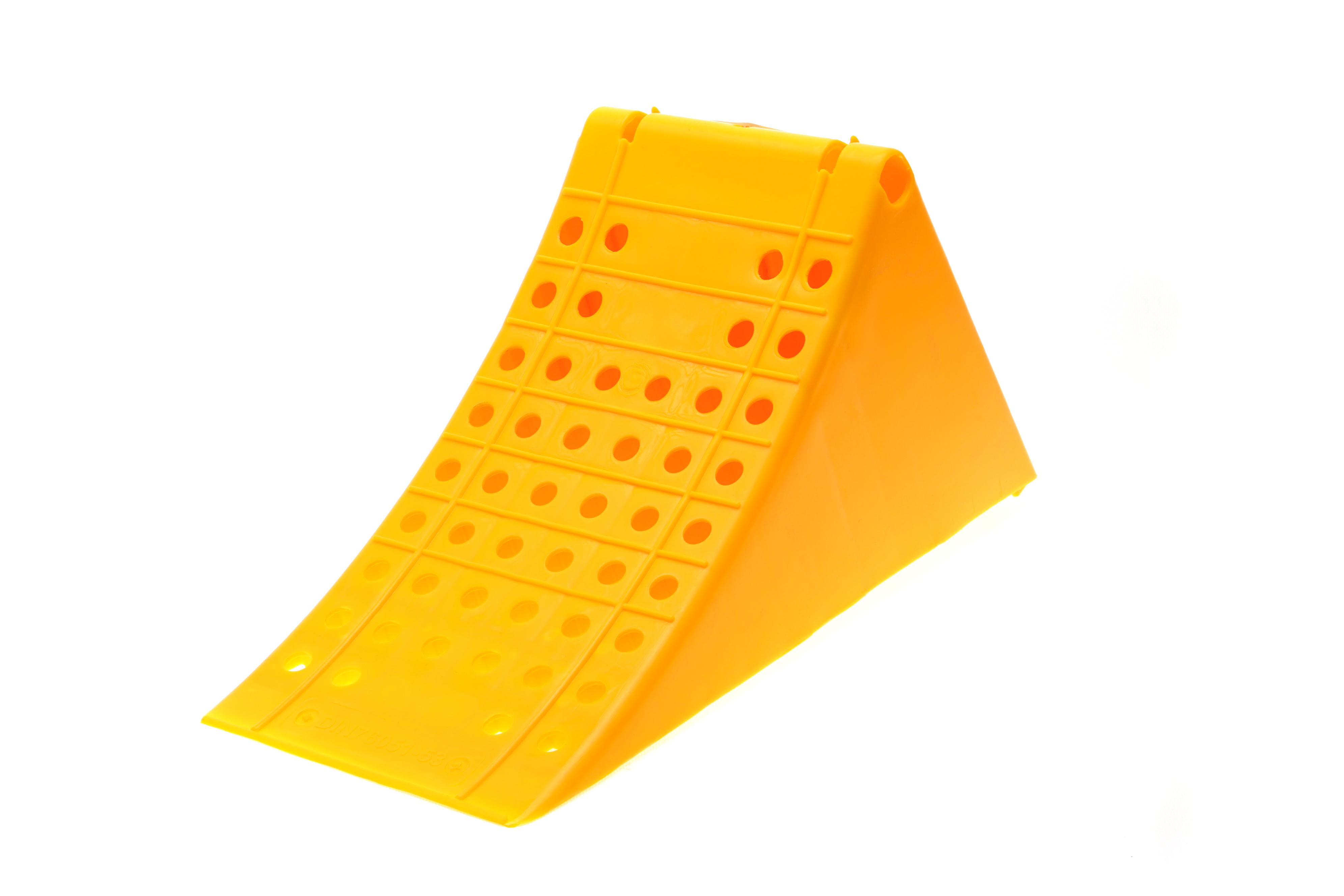 Упор під колесо 30 т 470x200x230 мм