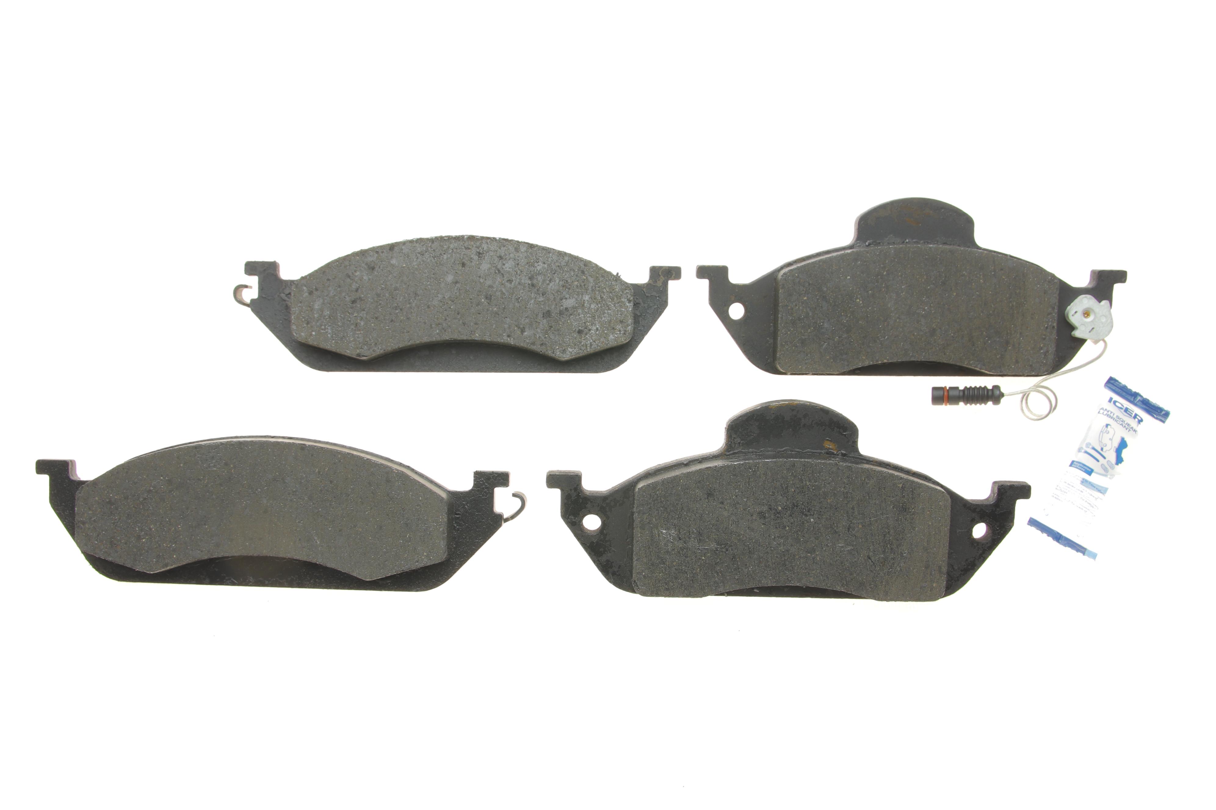 Колодки гальмівні (передні) MB M-class (W163) 98-05 (+датчик)