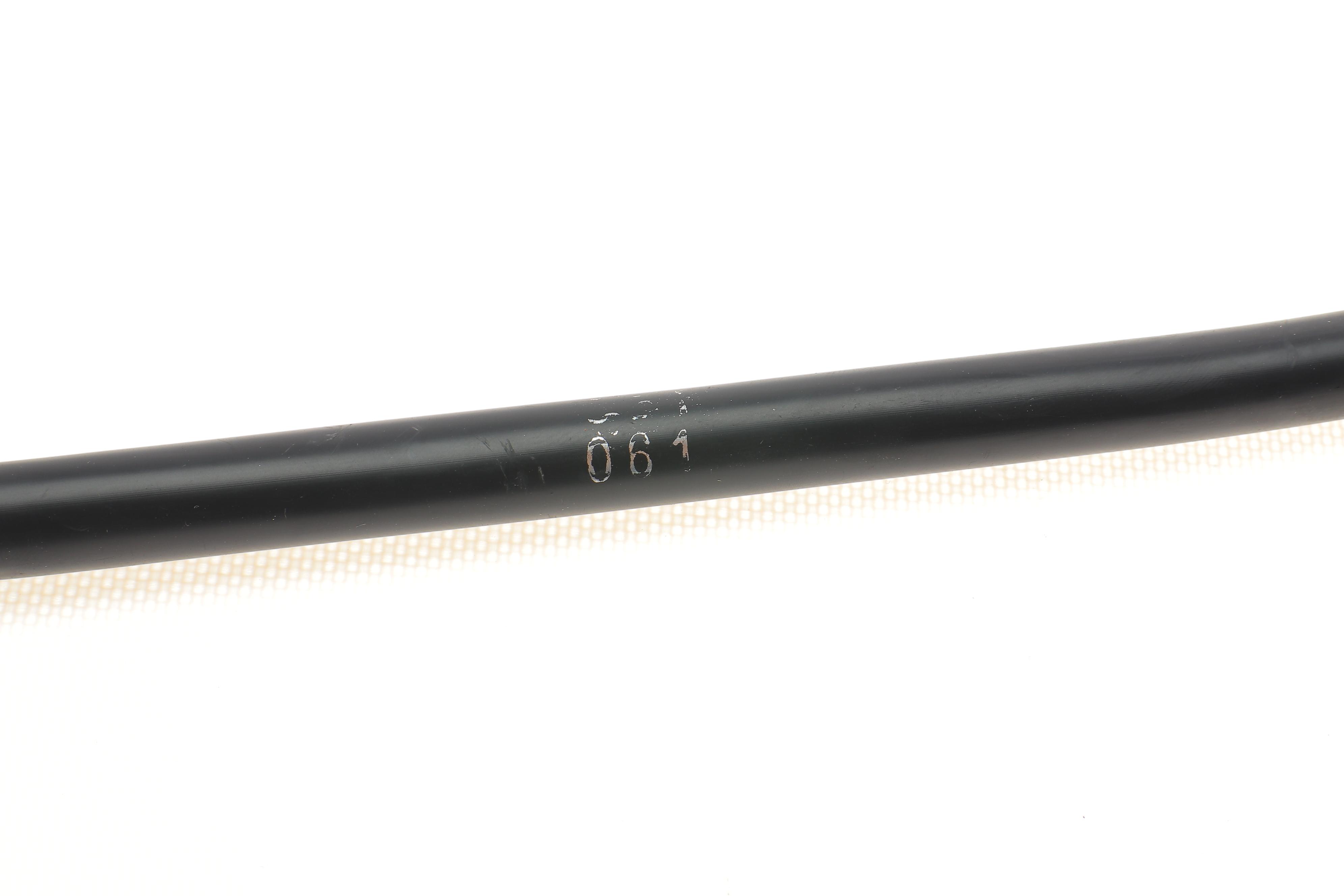 Трос ручника (задній) Renault Kangoo 1.2/1.5dCi/1.6 08- (2392/1297mm)