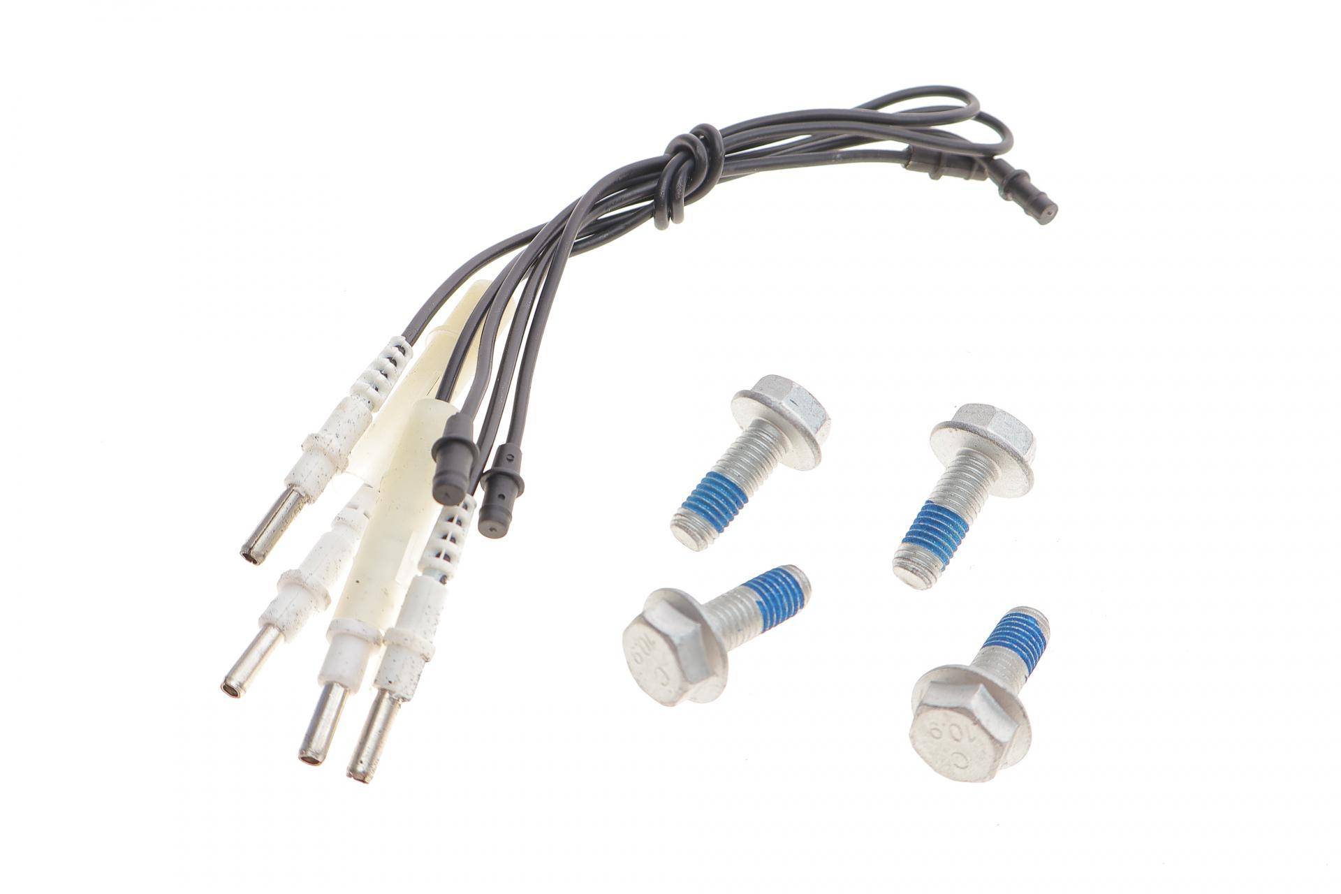 Колодки гальмівні (передні) Citroen C5 01- (Bosch) (з датчиком)