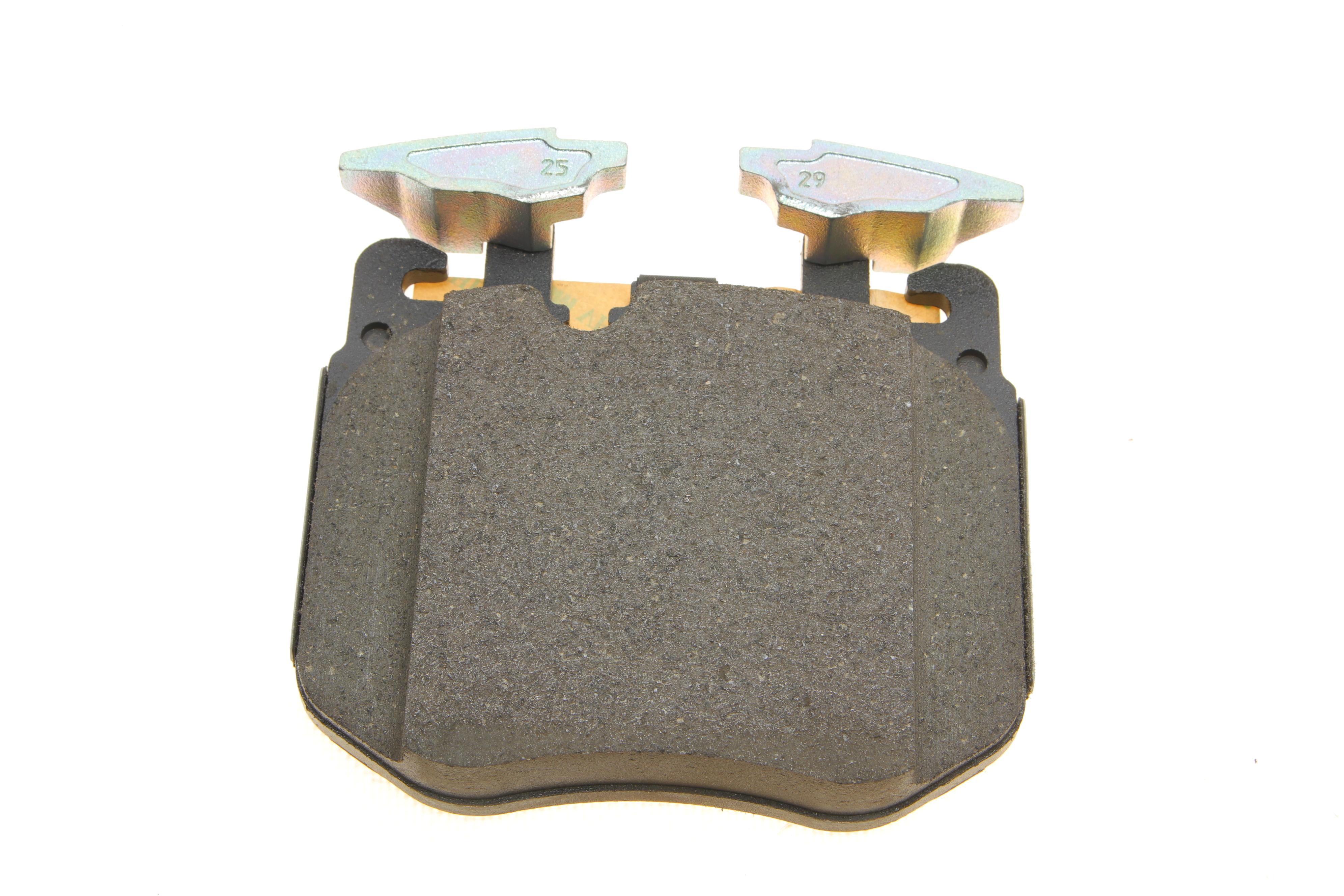 Колодки гальмівні (передні) BMW 3 (G20)/5 (G30/F90)/7 (G11-12)/X5 (G05/F95)/X7 (G07) 15-