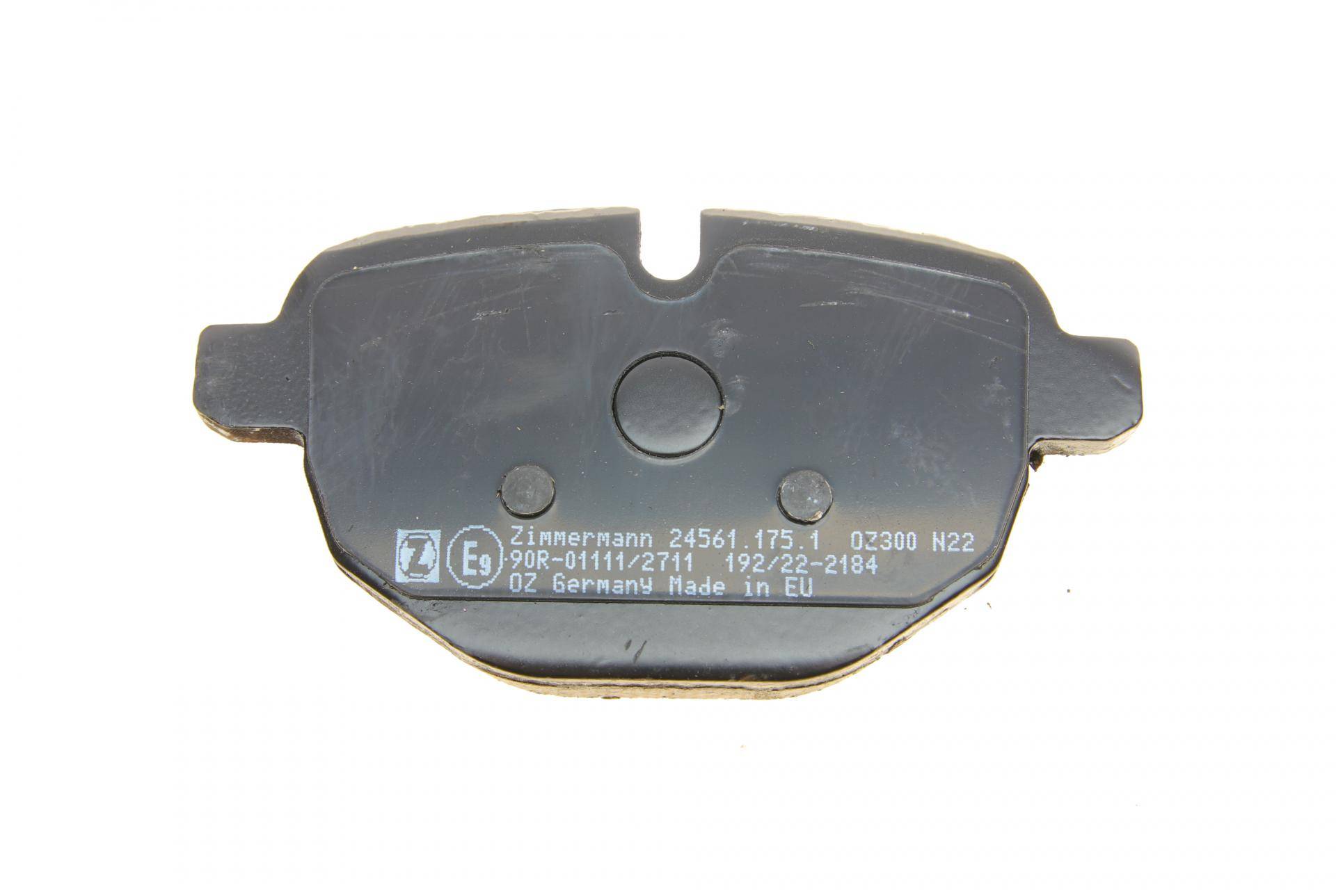 Колодки гальмівні (задні) BMW 5/X3/X5 10- (GIRLING)