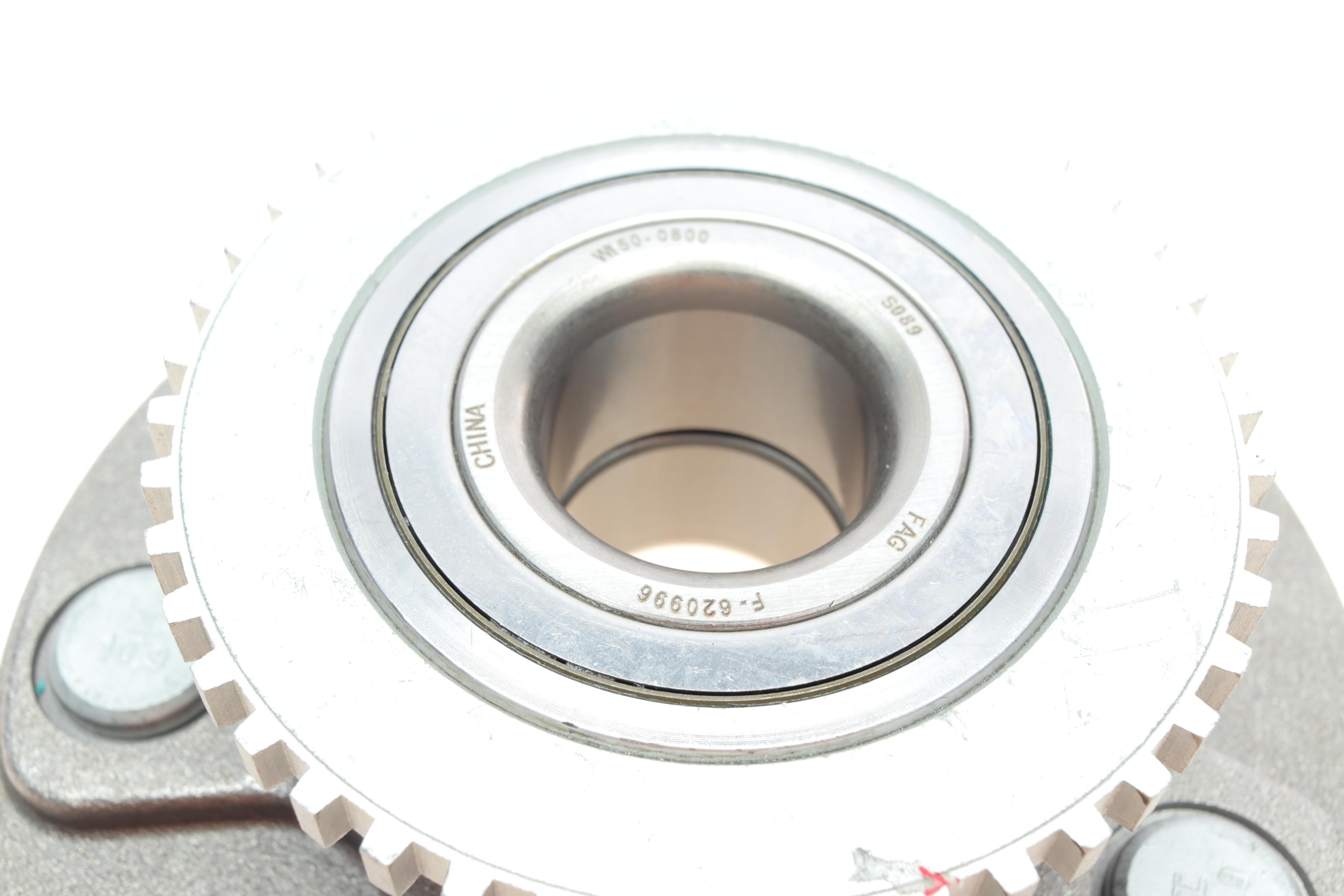 Підшипник маточини (задньої) Nissan Primera 02-08 (+ABS)